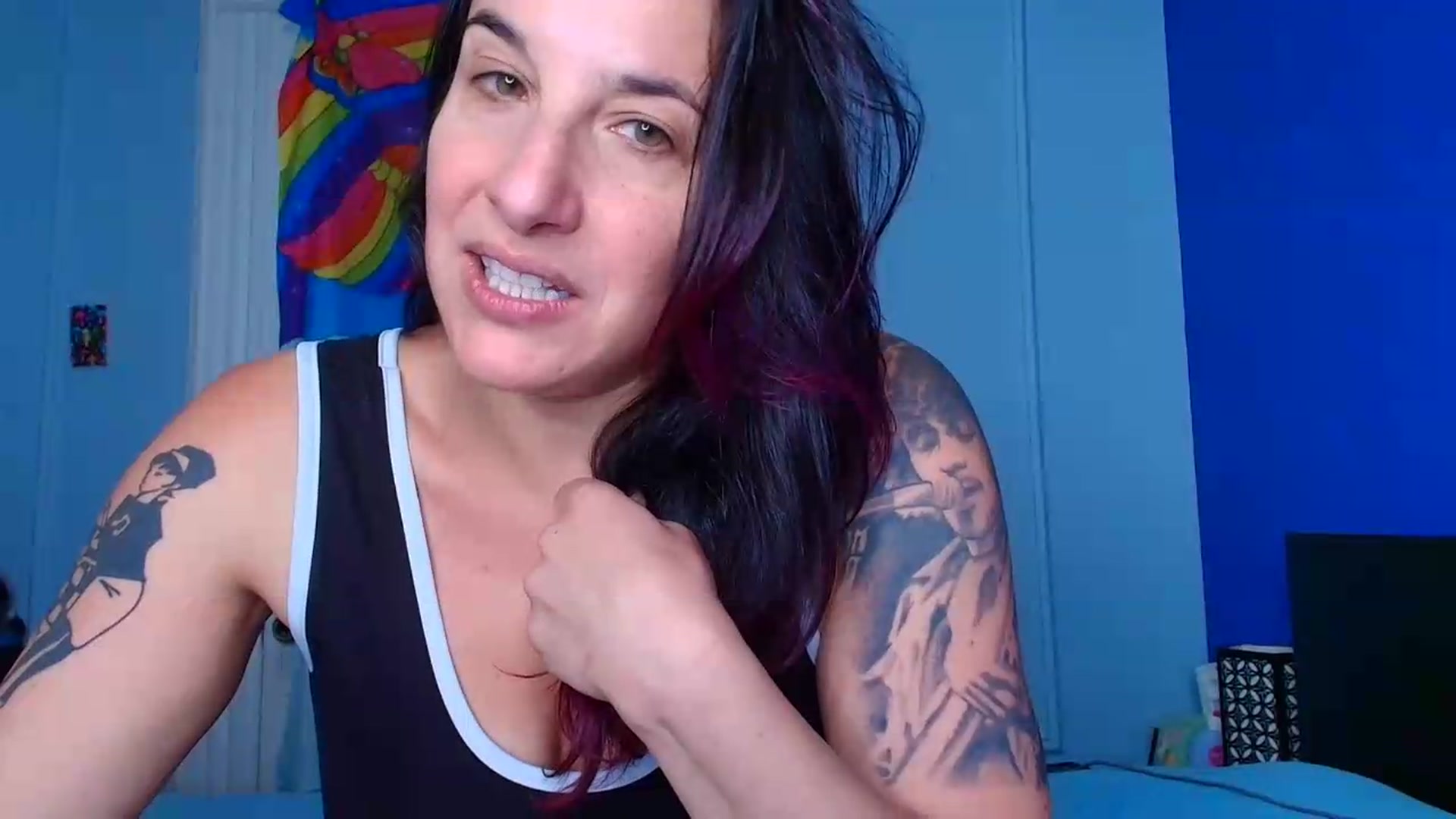 Gallery image thumbnail from abustybabe's myfreecams stream on, 07/17/2026, 21:06 image 19 of 20