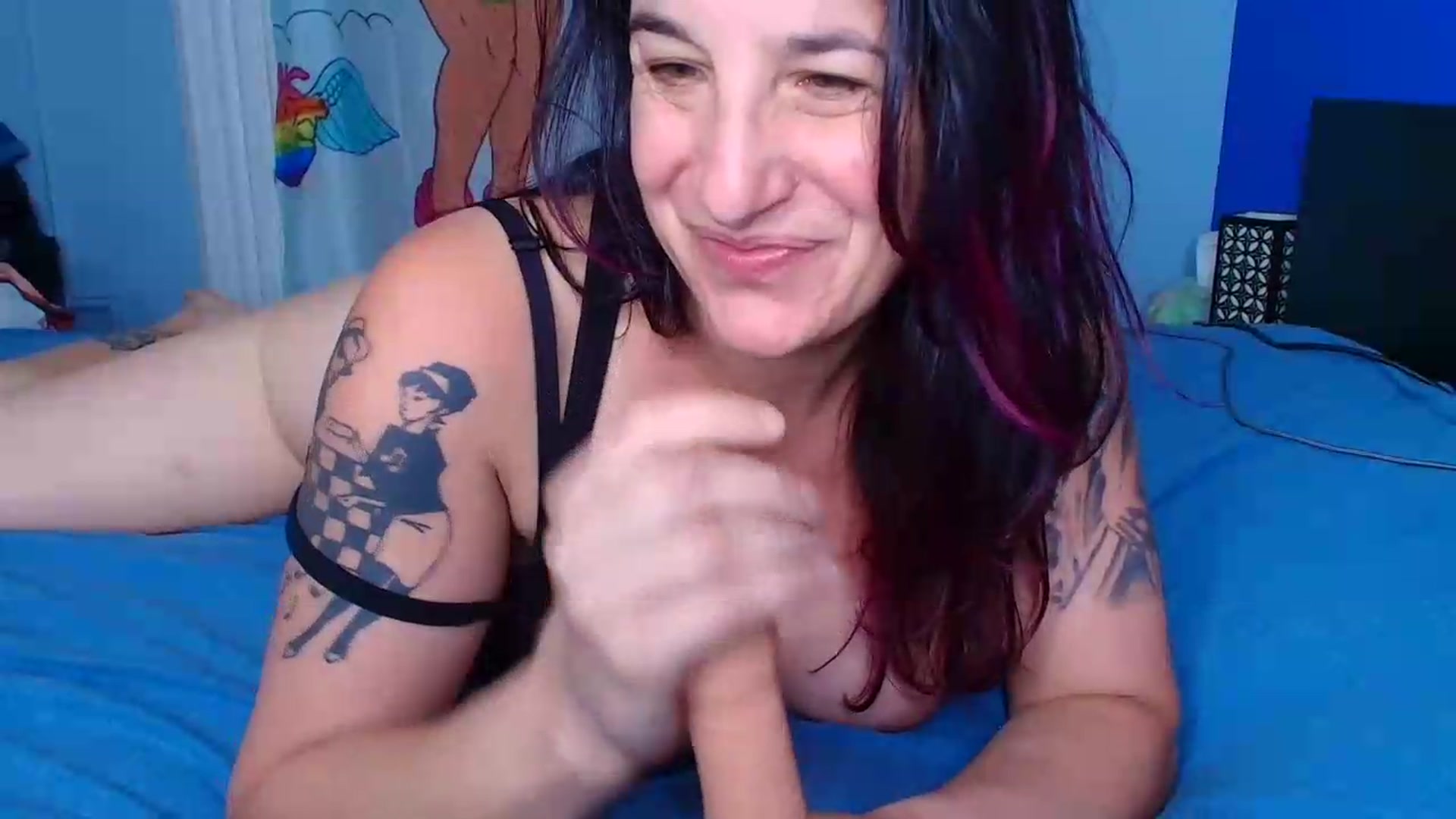 Gallery image thumbnail from abustybabe's myfreecams stream on, 07/21/2026, 21:46 image 10 of 20