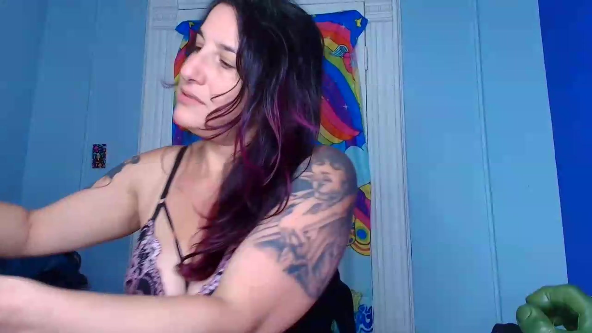 Gallery image thumbnail from abustybabe's myfreecams stream on, 07/28/2026, 21:36 image 14 of 20