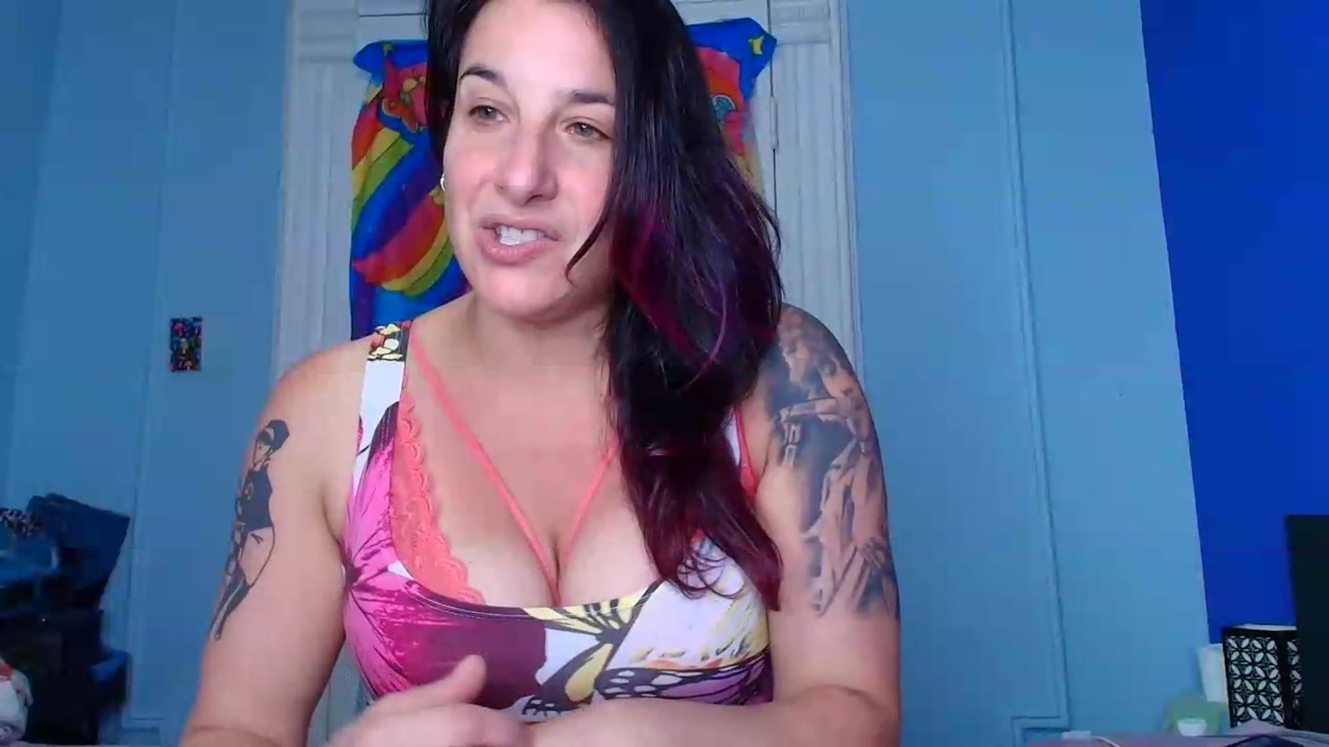 Gallery image thumbnail from abustybabe's myfreecams stream on, 07/29/2026, 21:36 image 10 of 20