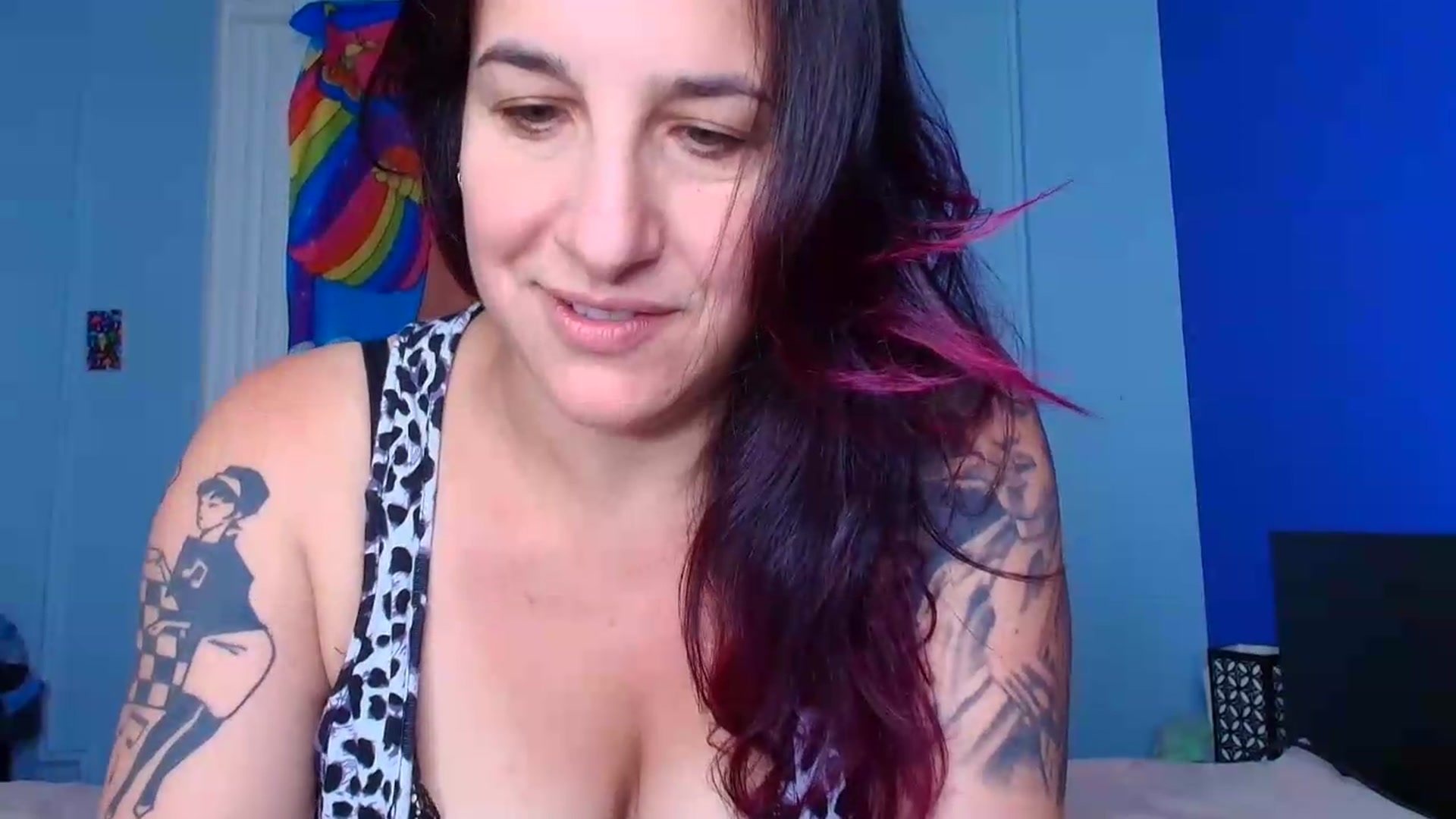 Gallery image thumbnail from abustybabe's myfreecams stream on, 08/03/2026, 21:36 image 7 of 20