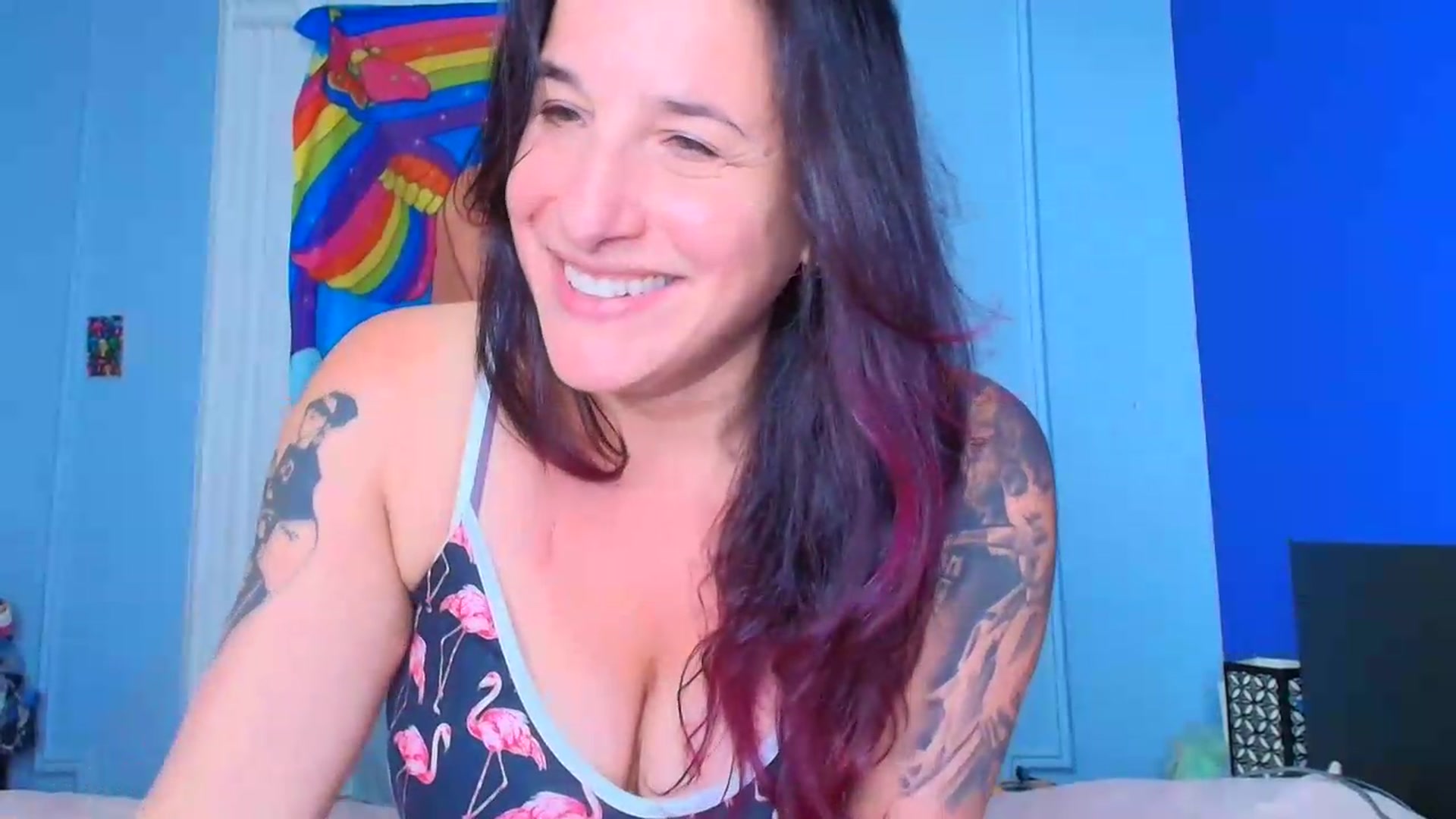 Gallery image thumbnail from abustybabe's myfreecams stream on, 08/04/2026, 21:13 image 19 of 20