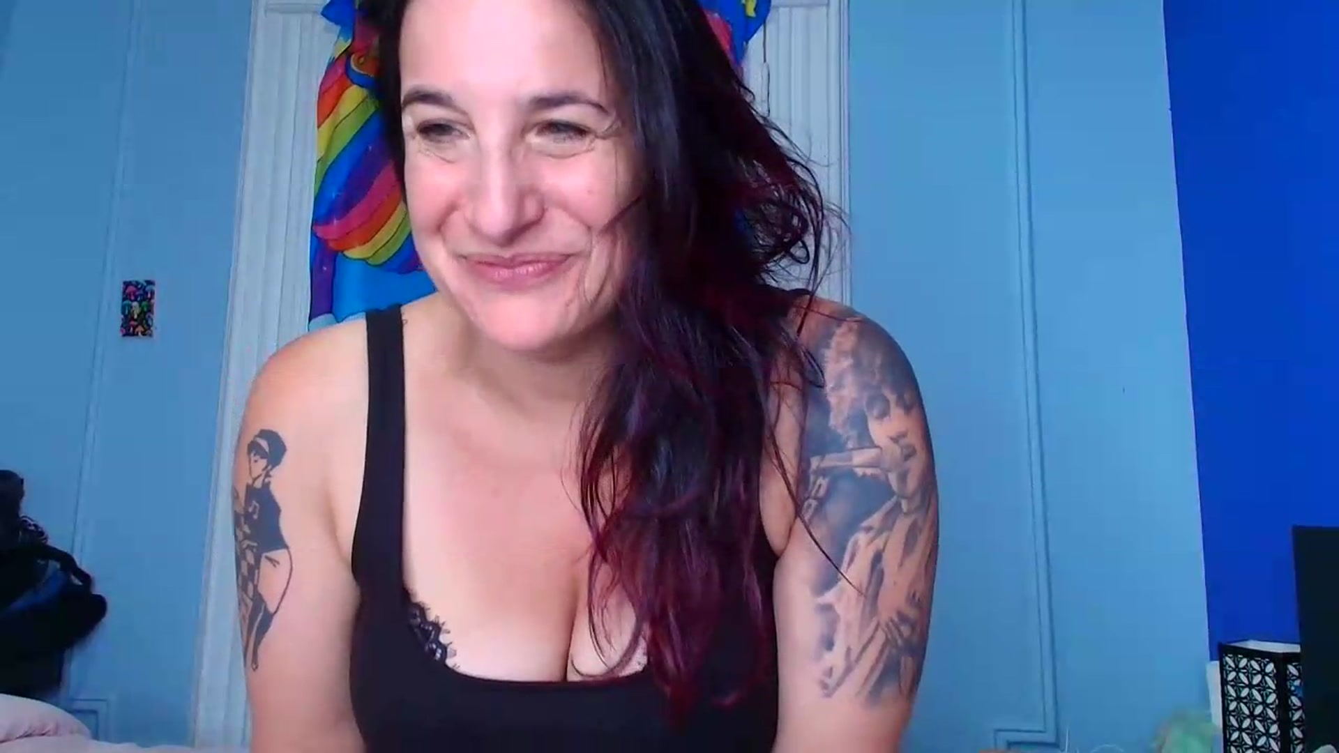 Gallery image thumbnail from abustybabe's myfreecams stream on, 08/05/2026, 21:23 image 12 of 20