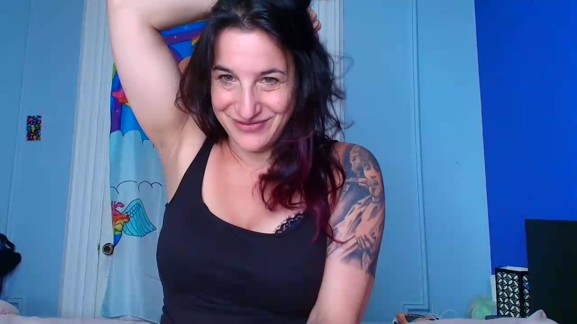 Gallery image thumbnail from abustybabe's myfreecams stream on, 08/05/2026, 21:23 image 10 of 20