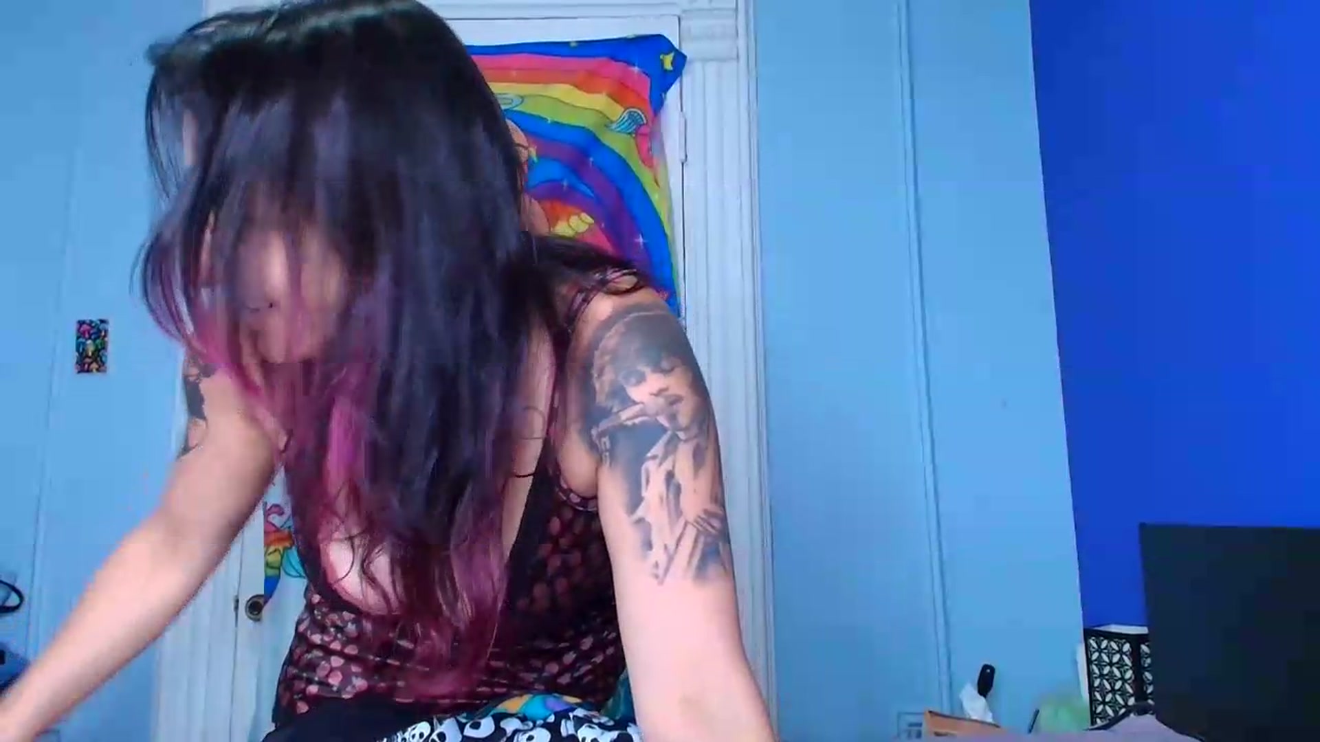 Gallery image thumbnail from abustybabe's myfreecams stream on, 08/10/2026, 21:26 image 9 of 20