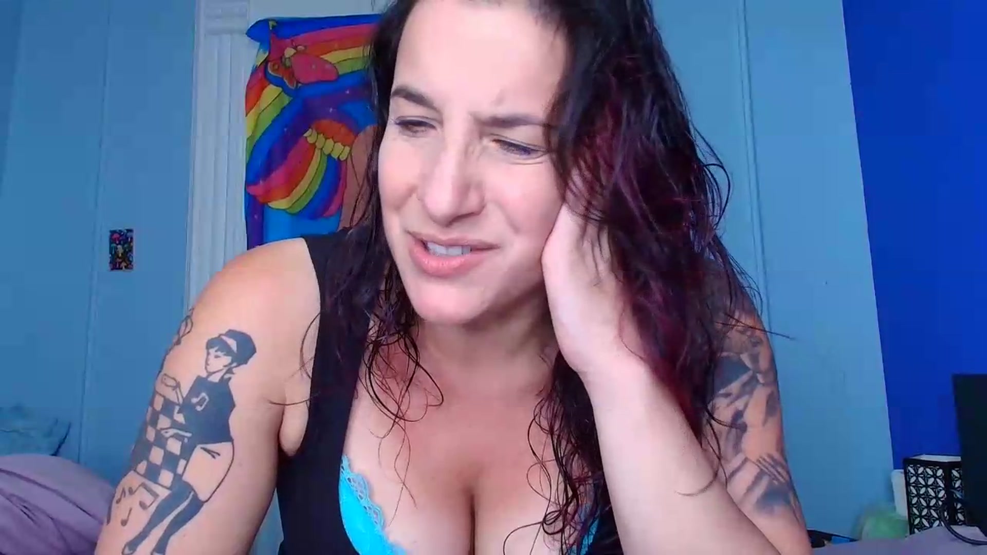 Gallery image thumbnail from abustybabe's myfreecams stream on, 08/11/2026, 21:19 image 2 of 20