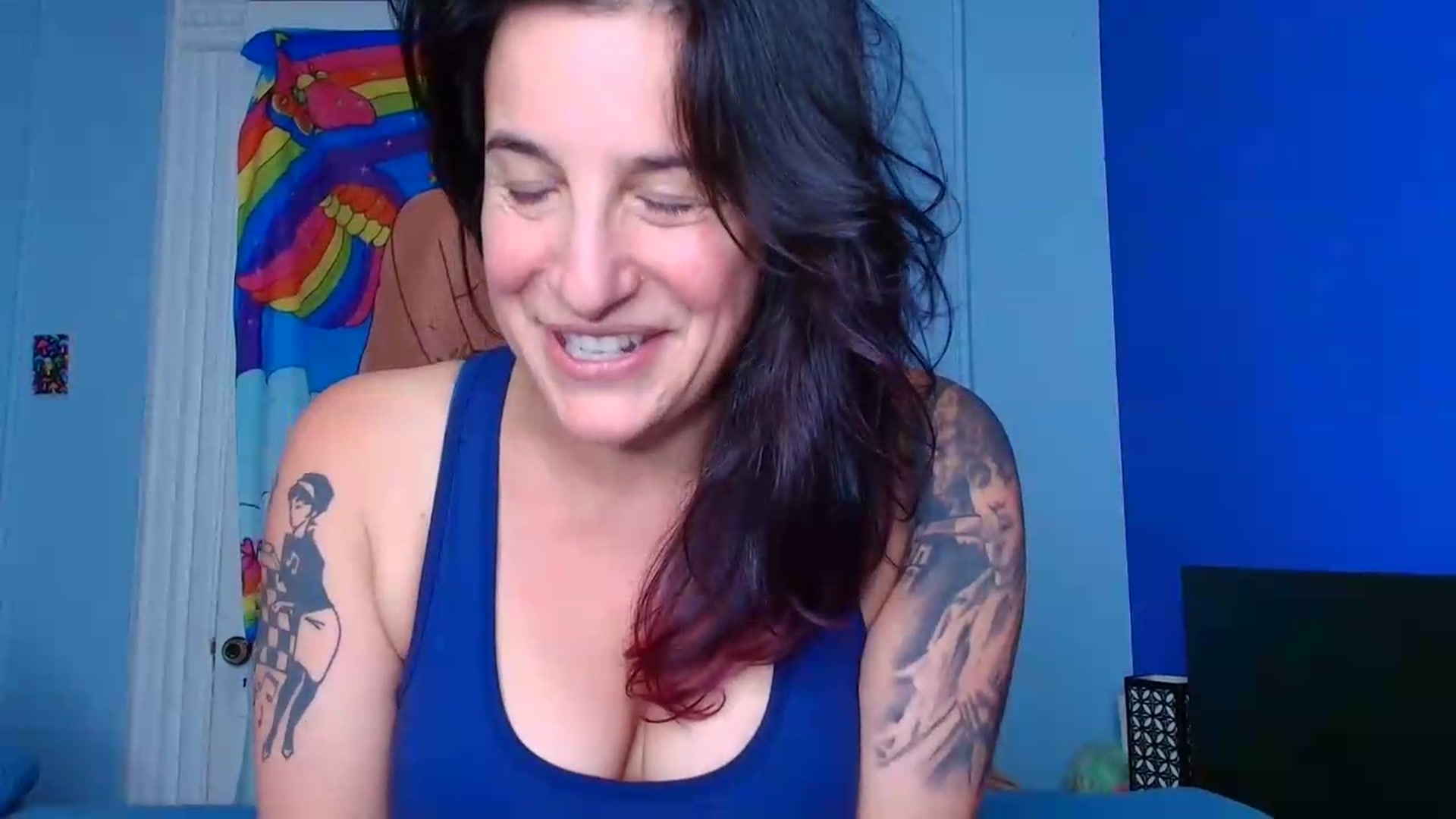 Gallery image thumbnail from abustybabe's myfreecams stream on, 08/19/2026, 21:44 image 4 of 20