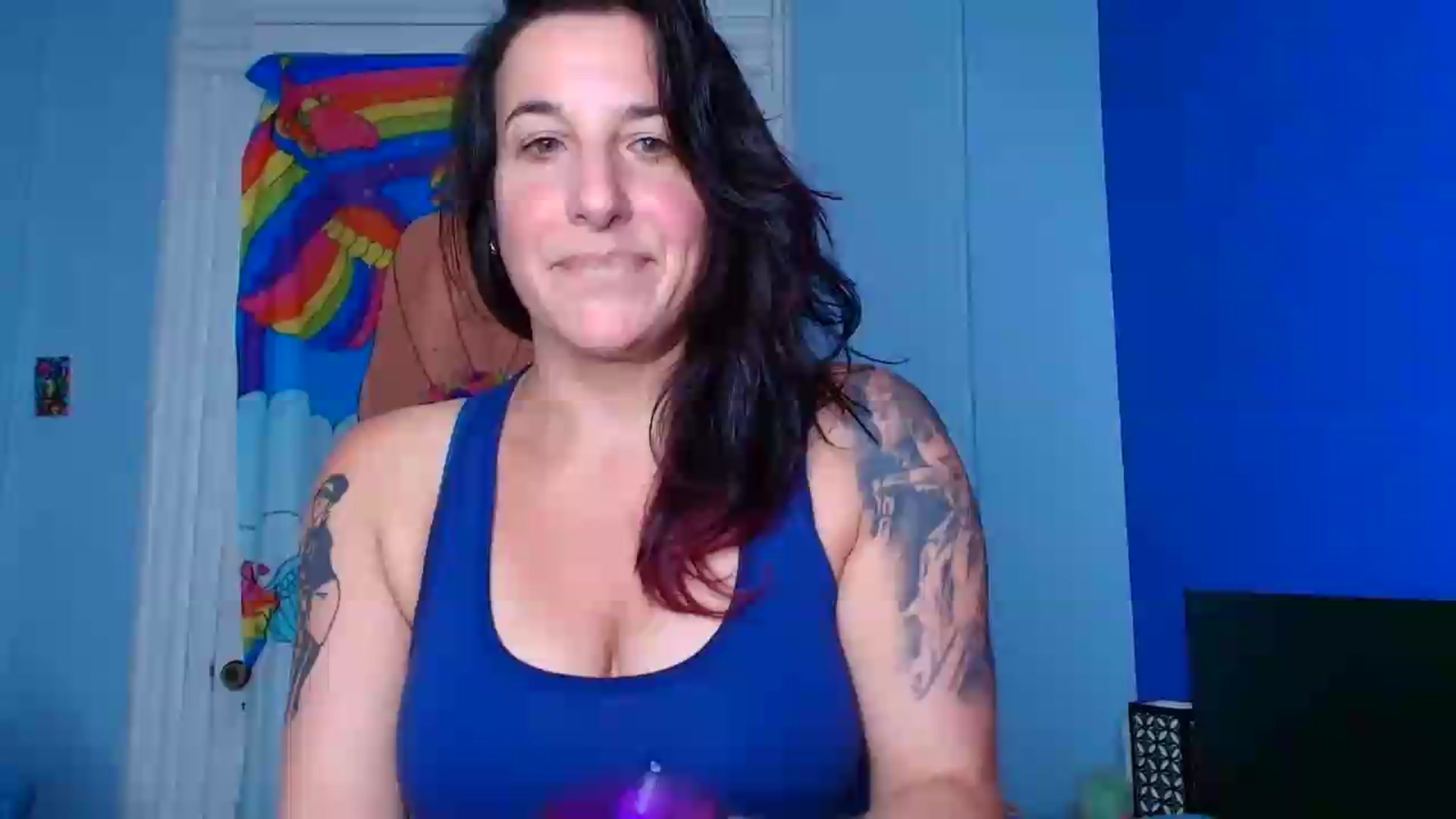 Gallery image thumbnail from abustybabe's myfreecams stream on, 08/19/2026, 21:44 image 3 of 20