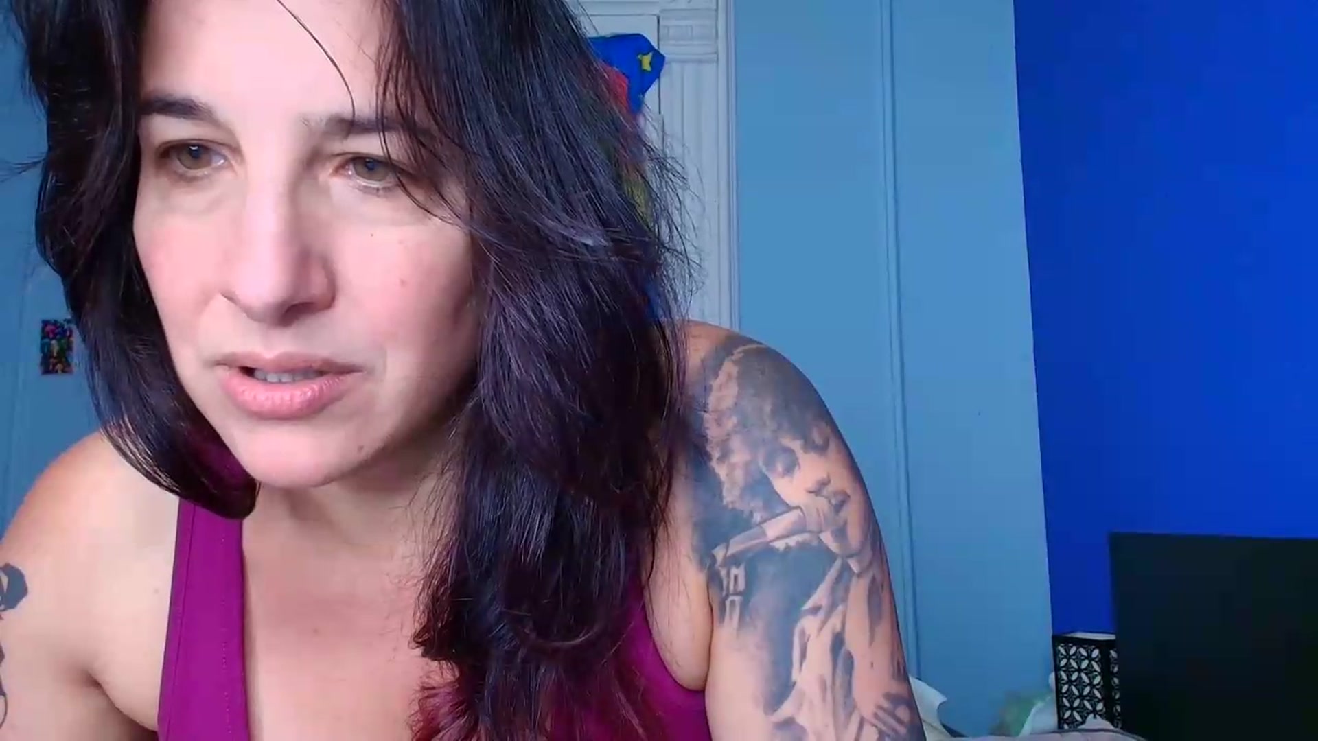 Gallery image thumbnail from abustybabe's myfreecams stream on, 08/24/2026, 21:28 image 6 of 20