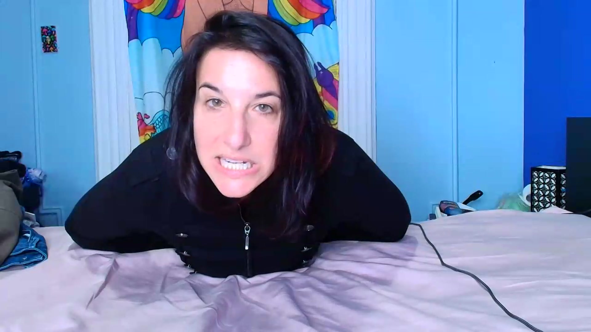 Gallery image thumbnail from abustybabe's myfreecams stream on, 08/26/2026, 21:27 image 19 of 20