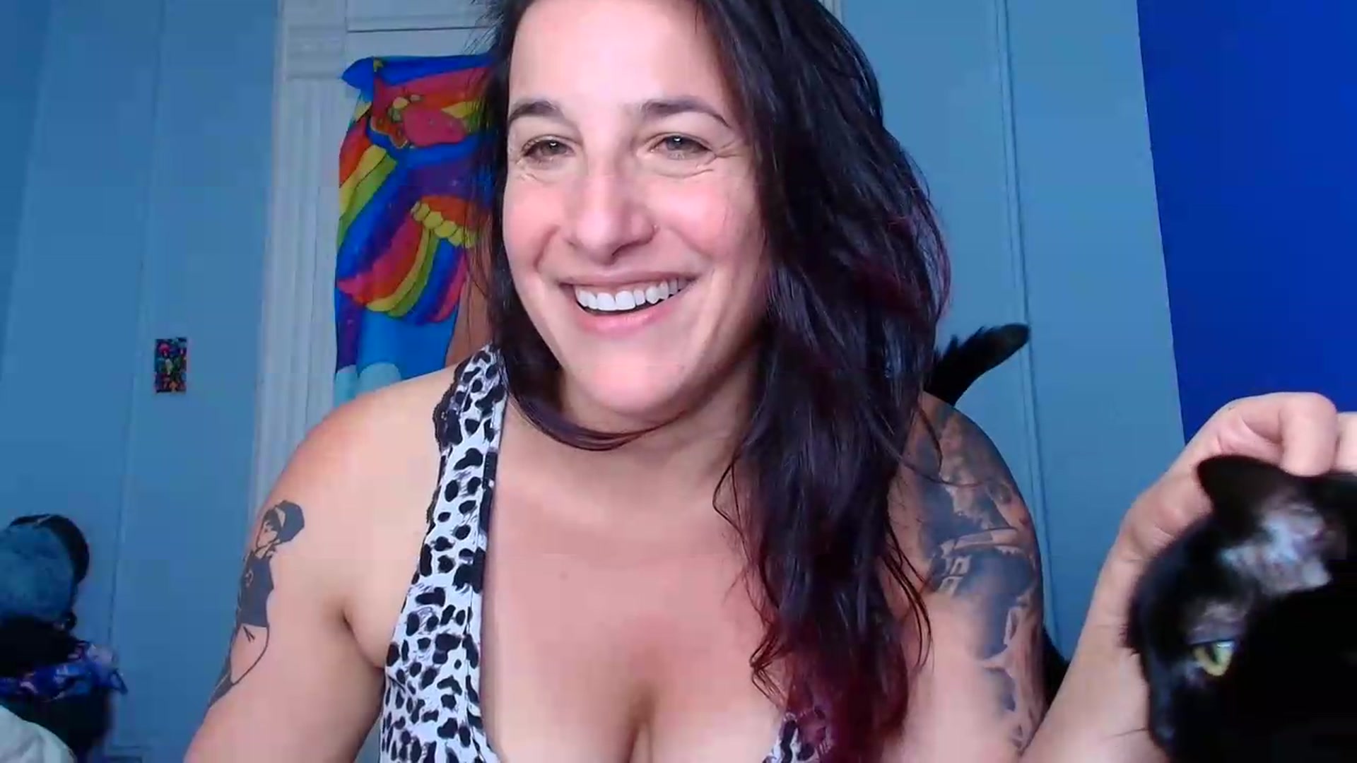 Gallery image thumbnail from abustybabe's myfreecams stream on, 08/26/2026, 21:27 image 5 of 20