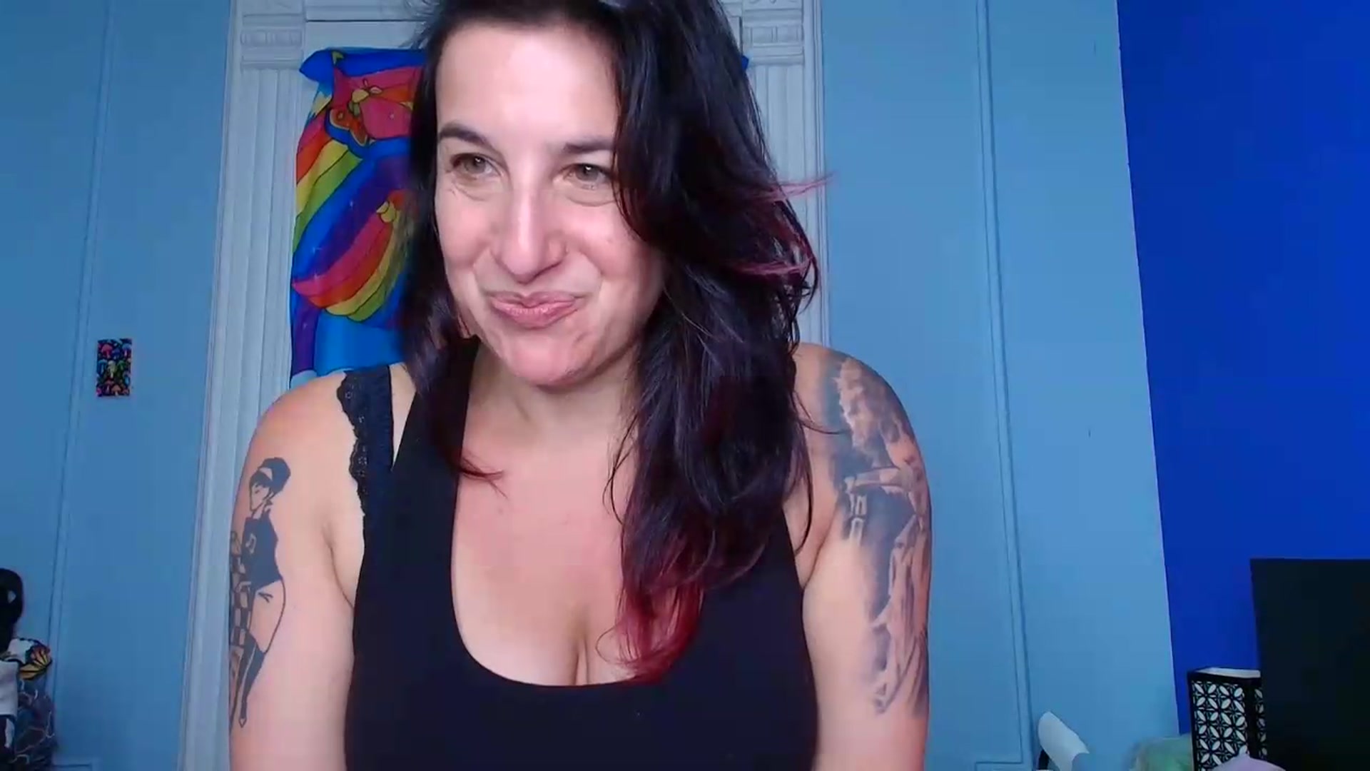 Gallery image thumbnail from abustybabe's myfreecams stream on, 09/04/2026, 21:25 image 3 of 20