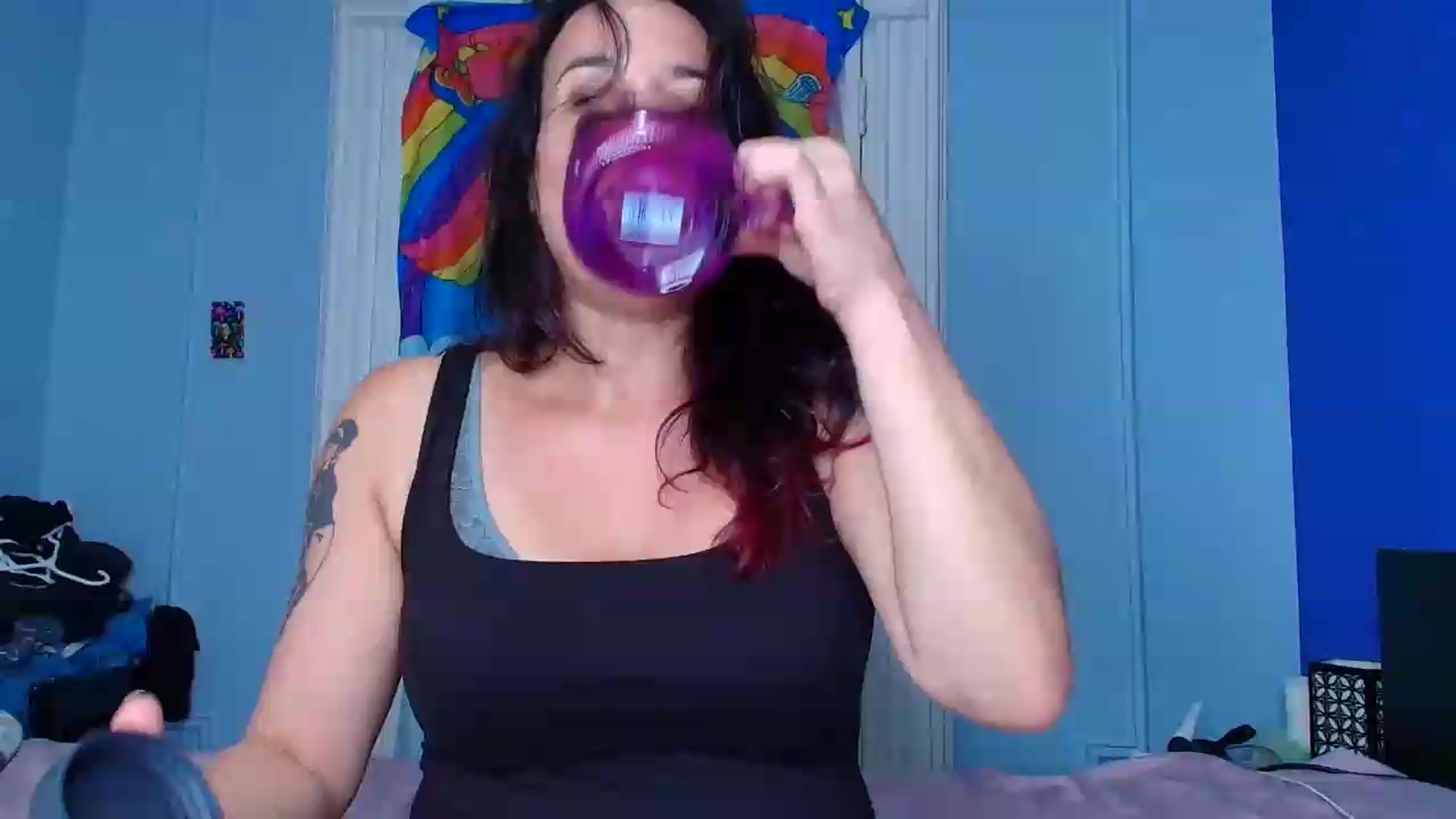 Gallery image thumbnail from abustybabe's myfreecams stream on, 09/07/2026, 21:13 image 1 of 20