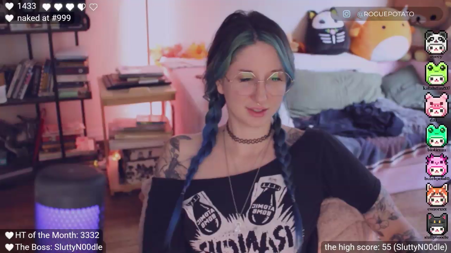 Gallery image thumbnail from actually_ashe's myfreecams stream on, 09/12/2026, 24:03 image 15 of 20