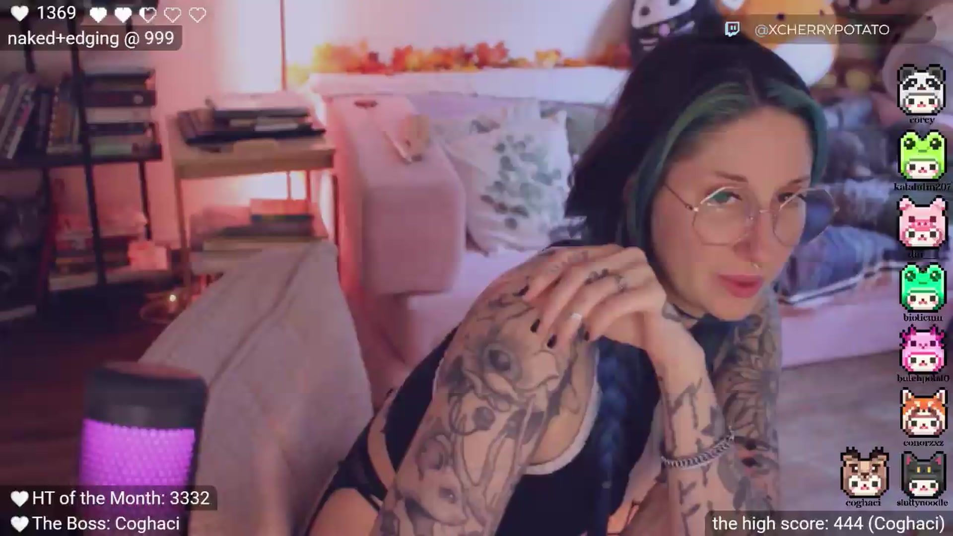 Gallery image thumbnail from actually_ashe's myfreecams stream on, 09/19/2026, 24:01 image 3 of 20