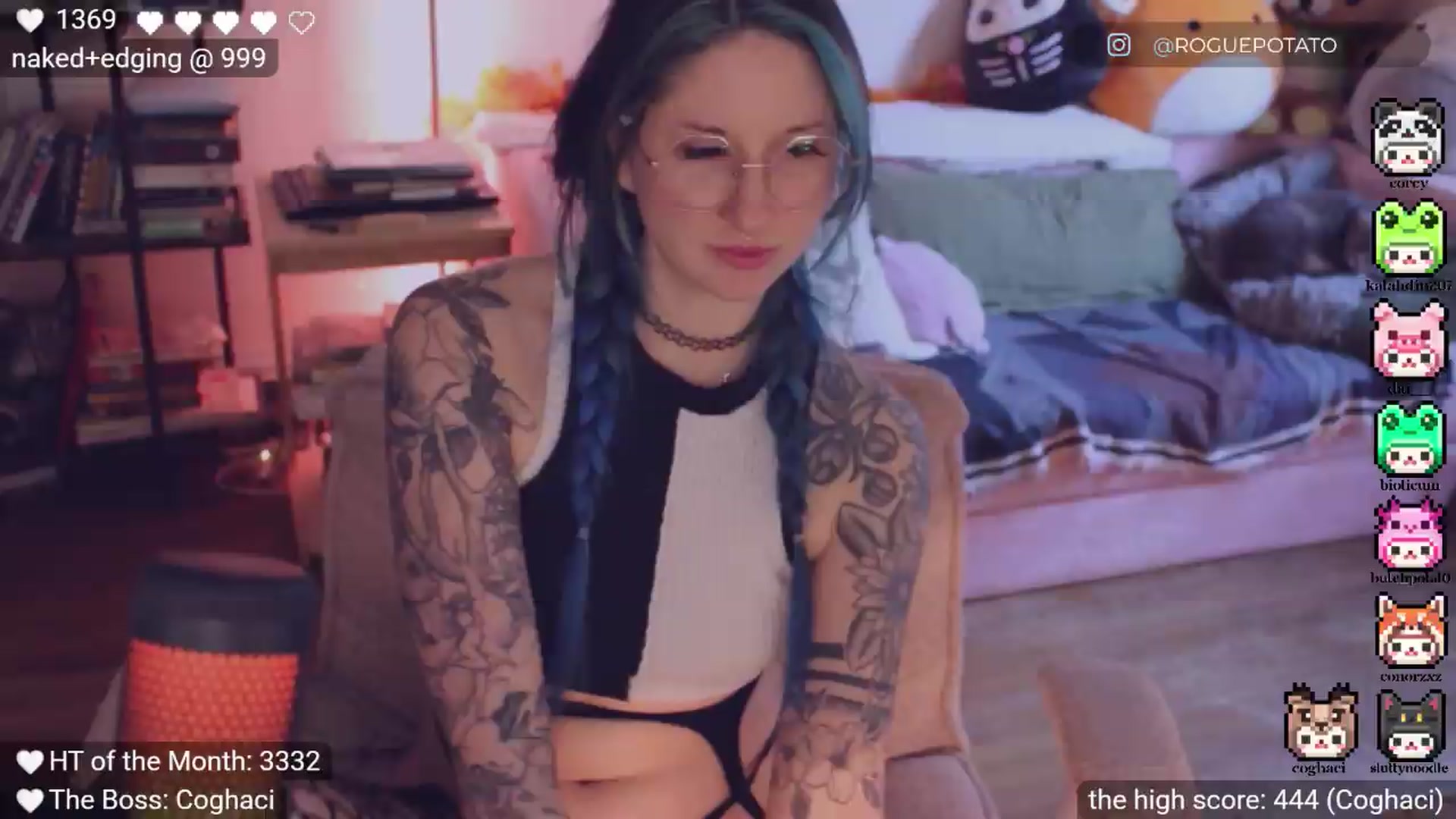 Gallery image thumbnail from actually_ashe's myfreecams stream on, 09/19/2026, 24:01 image 5 of 20