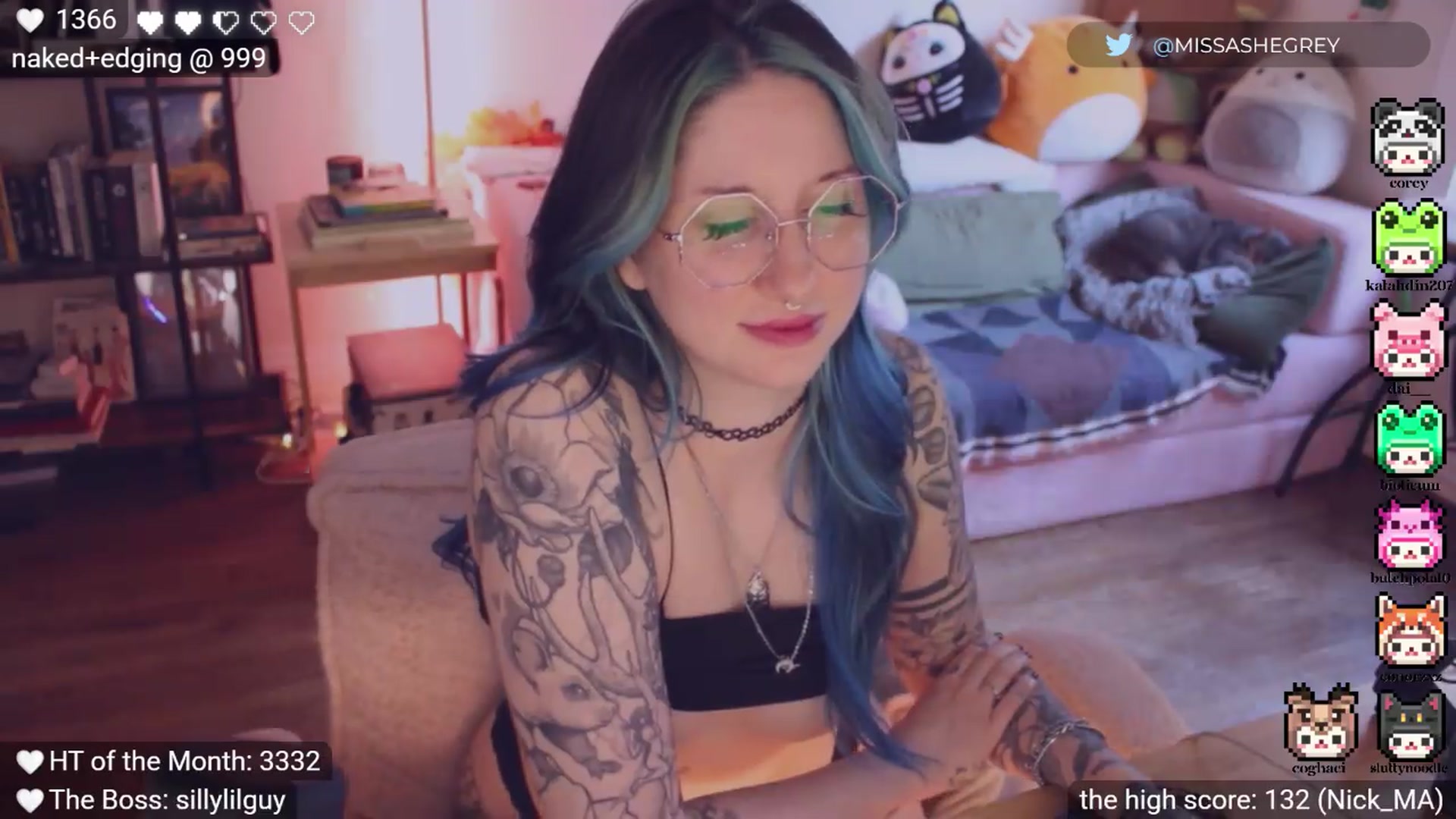 Gallery image thumbnail from actually_ashe's myfreecams stream on, 09/20/2026, 24:14 image 15 of 20