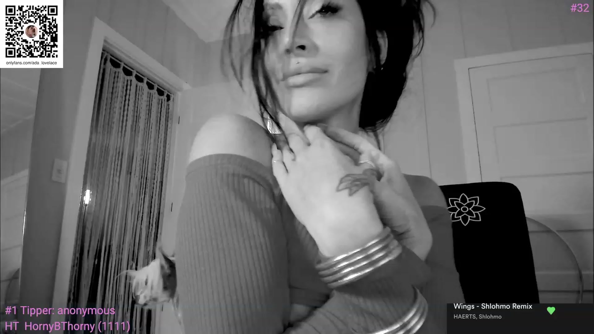 Gallery image thumbnail from ada_lovelace's myfreecams stream on, 02/26/2023, 06:33 image 15 of 20