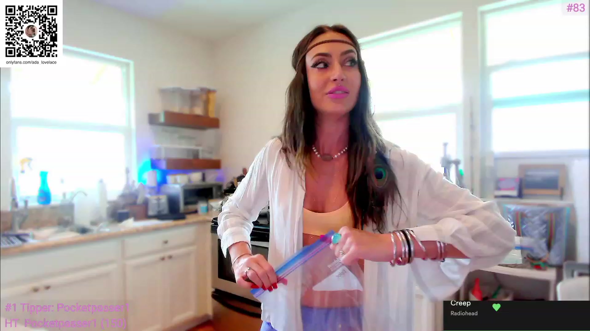 Gallery image thumbnail from ada_lovelace's myfreecams stream on, 04/03/2023, 22:04 image 6 of 20