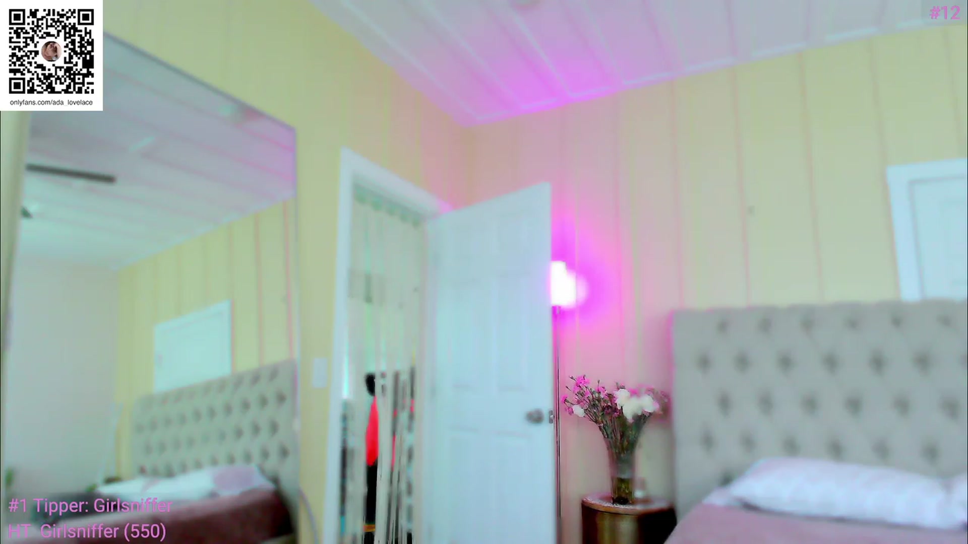 Gallery image thumbnail from ada_lovelace's myfreecams stream on, 04/09/2023, 24:20 image 7 of 20
