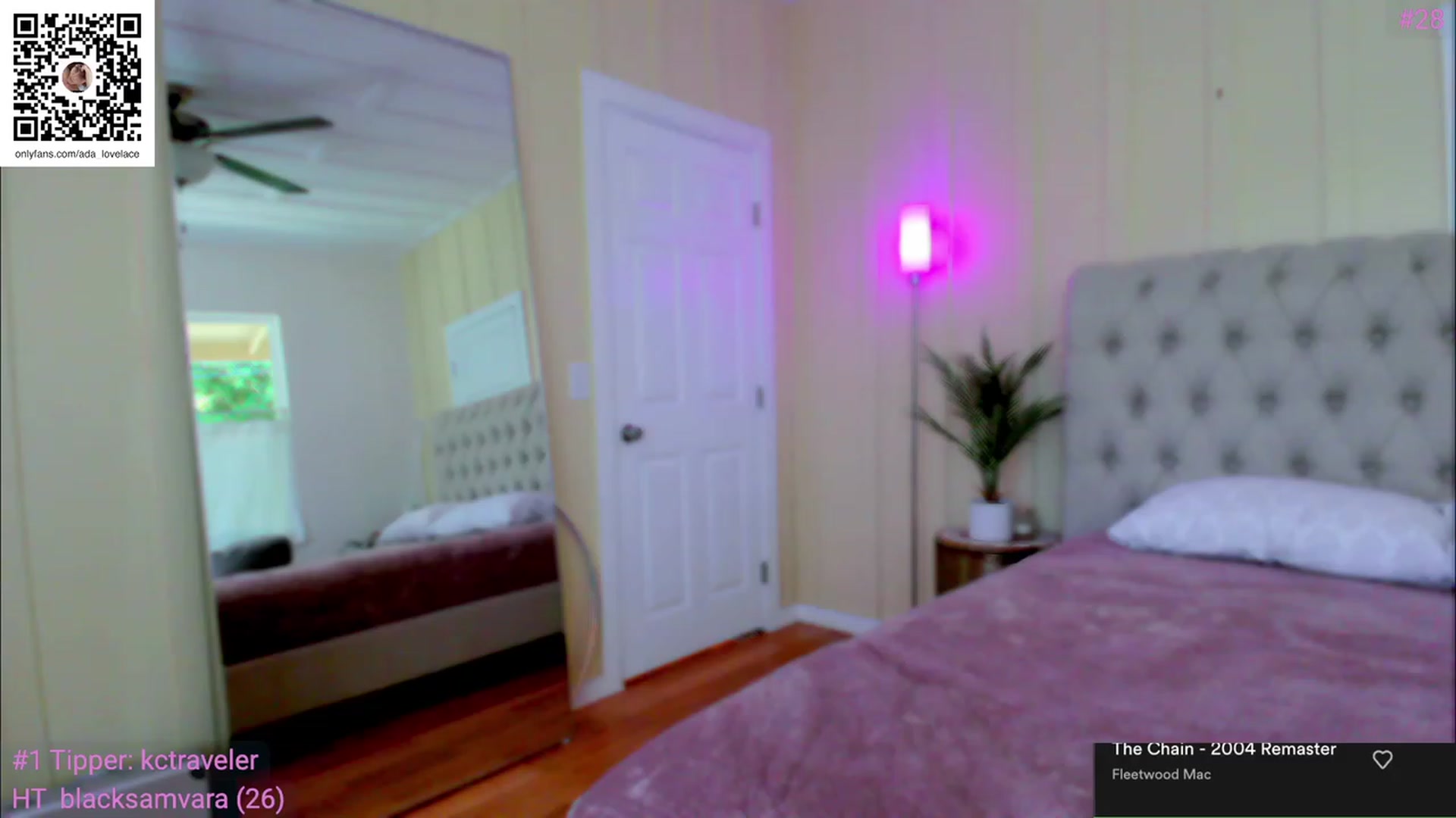 Gallery image thumbnail from ada_lovelace's myfreecams stream on, 04/15/2023, 19:40 image 19 of 20