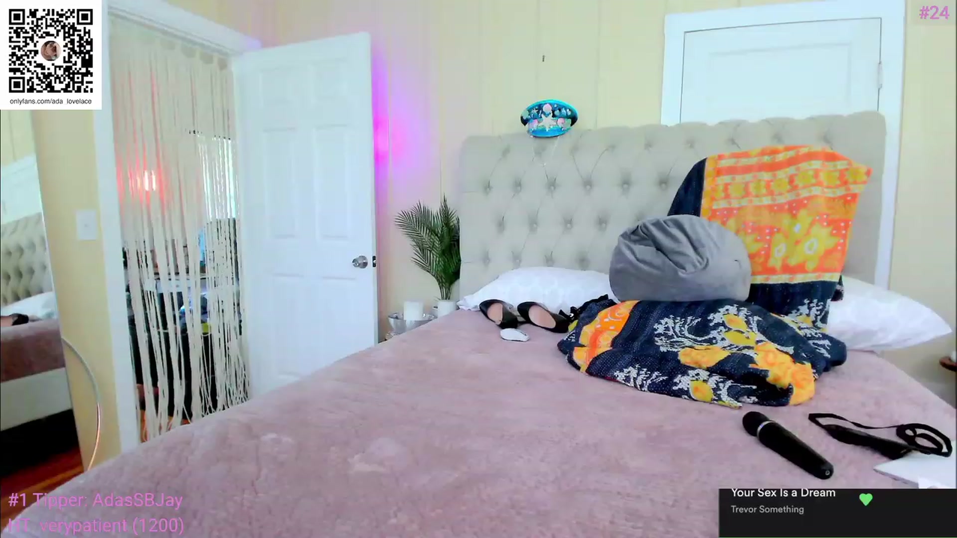 Gallery image thumbnail from ada_lovelace's myfreecams stream on, 05/02/2023, 23:55 image 14 of 20