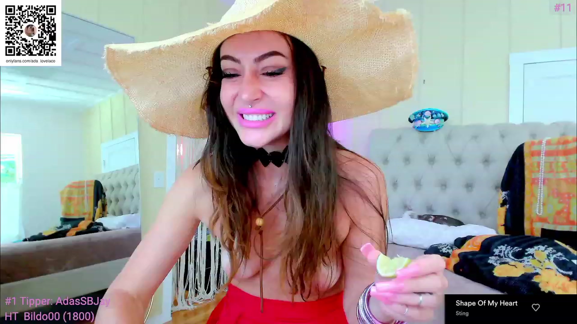 Gallery image thumbnail from ada_lovelace's myfreecams stream on, 05/06/2023, 24:28 image 1 of 20