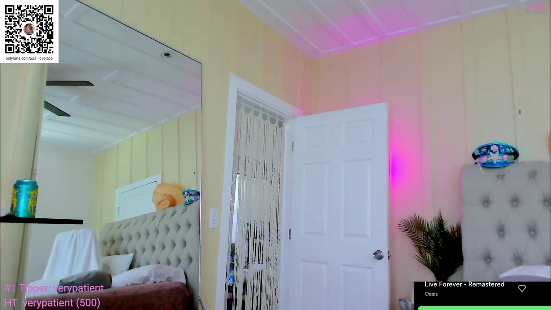 Gallery image thumbnail from ada_lovelace's myfreecams stream on, 05/08/2023, 19:41 image 5 of 20