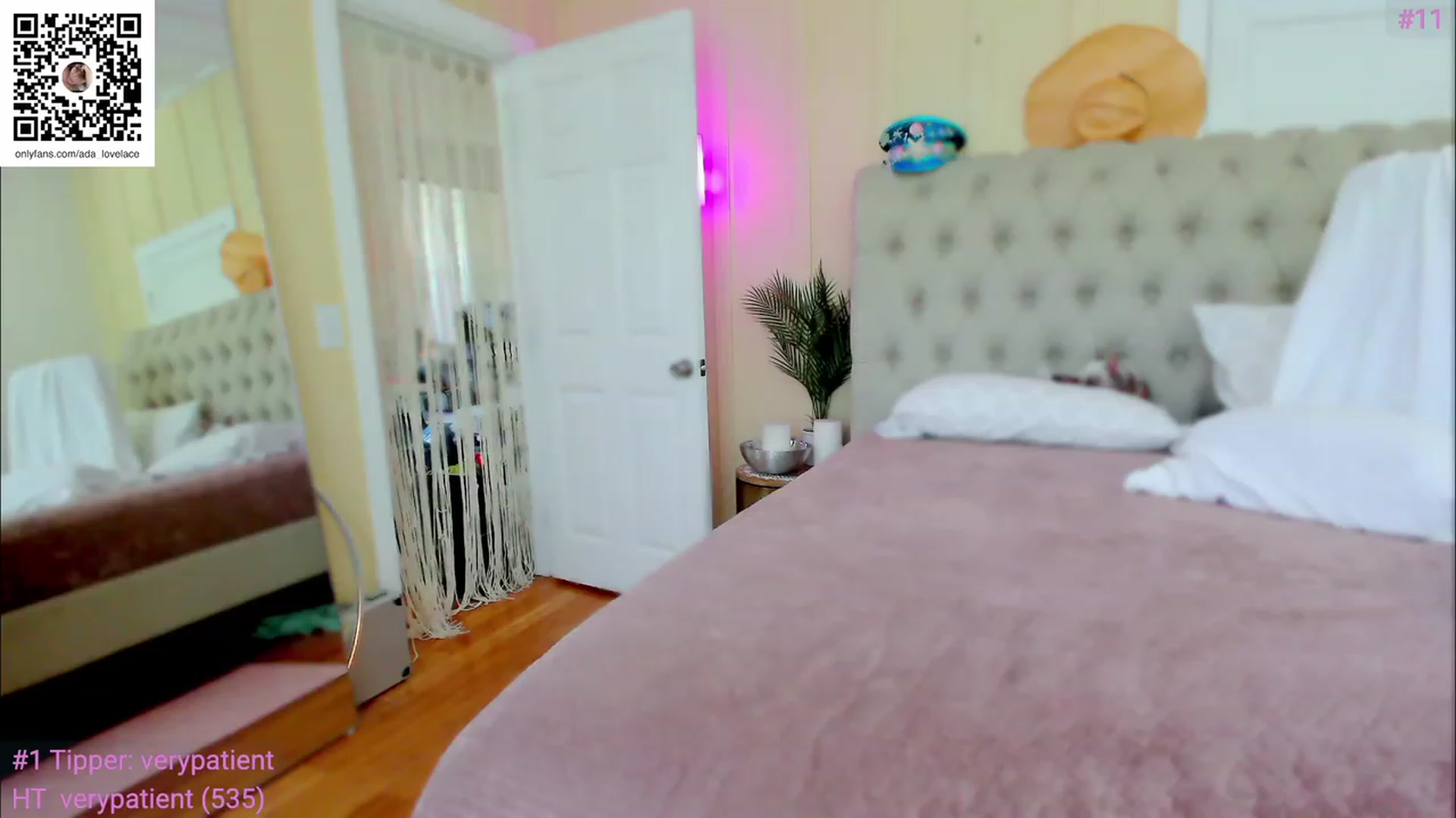 Gallery image thumbnail from ada_lovelace's myfreecams stream on, 05/09/2023, 20:51 image 13 of 20