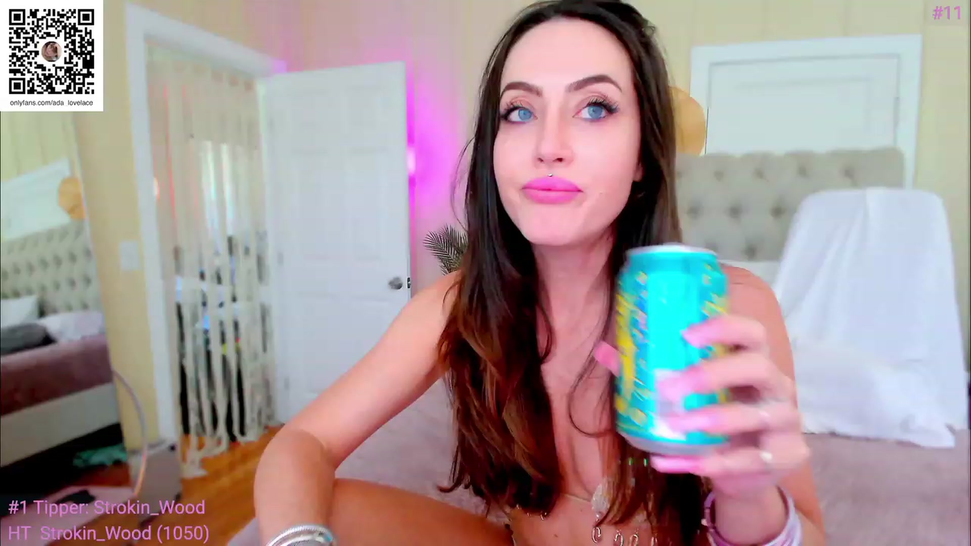 Gallery image thumbnail from ada_lovelace's myfreecams stream on, 05/10/2023, 02:36 image 4 of 20