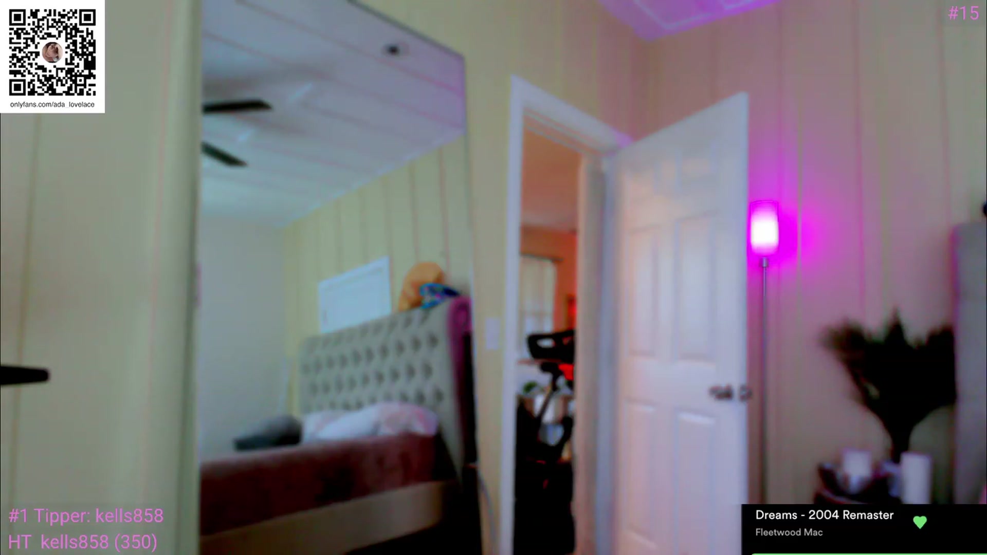 Gallery image thumbnail from ada_lovelace's myfreecams stream on, 05/26/2023, 19:28 image 15 of 20