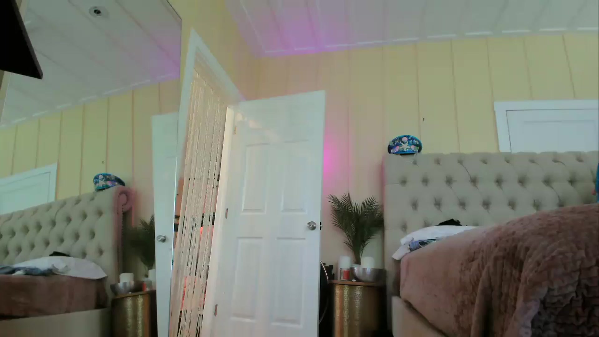 Gallery image thumbnail from ada_lovelace's myfreecams stream on, 06/03/2023, 24:42 image 2 of 20