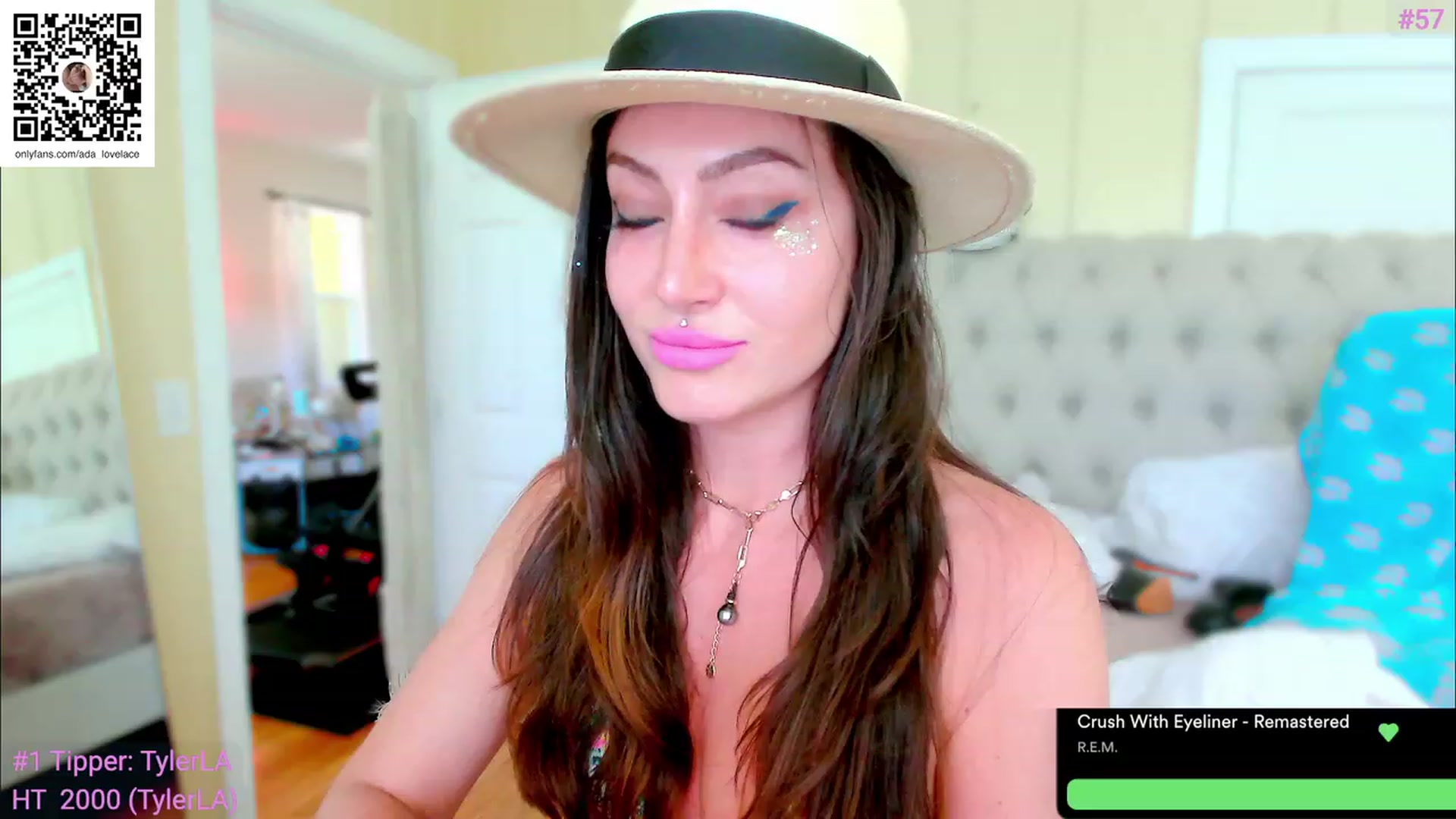 Gallery image thumbnail from ada_lovelace's myfreecams stream on, 06/16/2023, 21:13 image 9 of 20