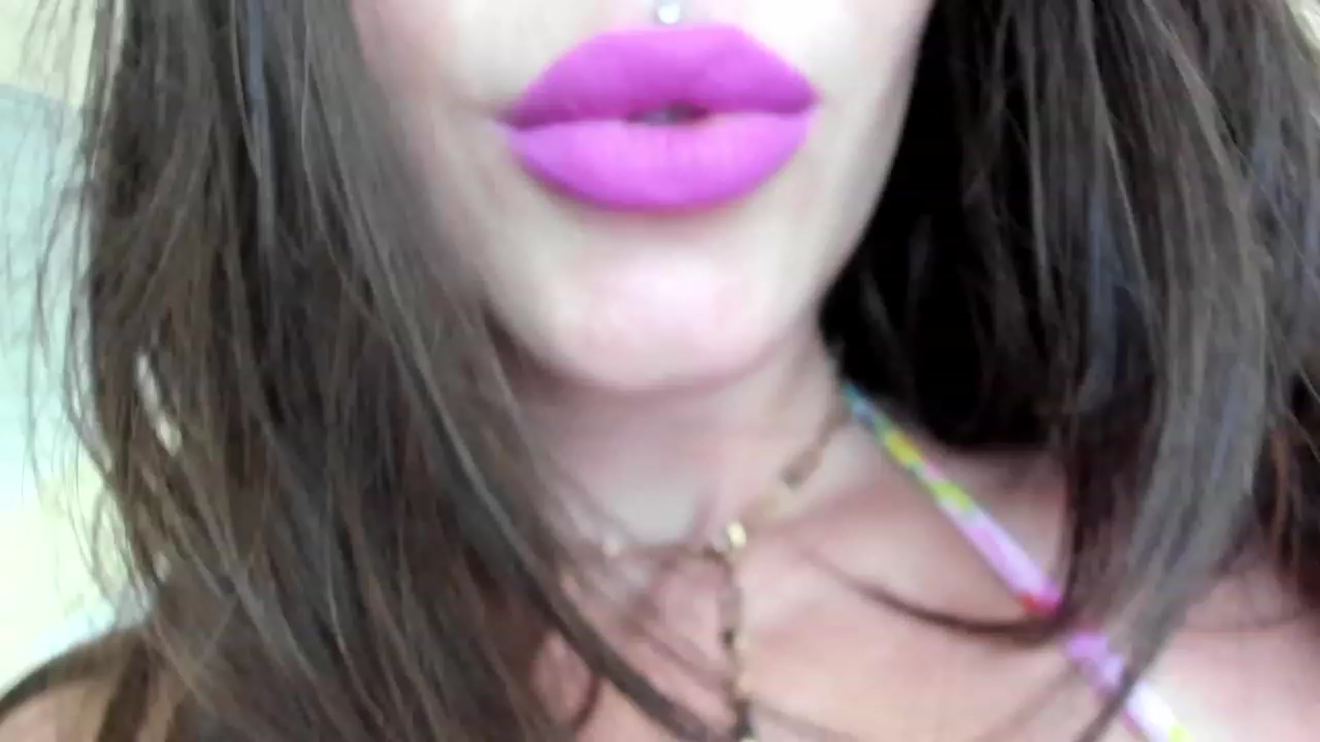 Gallery image thumbnail from ada_lovelace's myfreecams stream on, 06/16/2023, 22:25 image 3 of 20