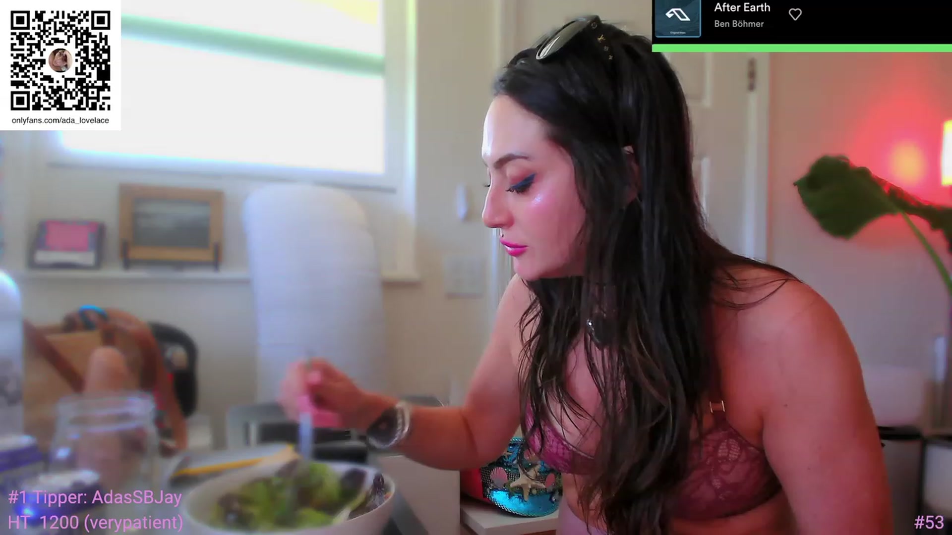 Gallery image thumbnail from ada_lovelace's myfreecams stream on, 06/20/2023, 02:56 image 12 of 20