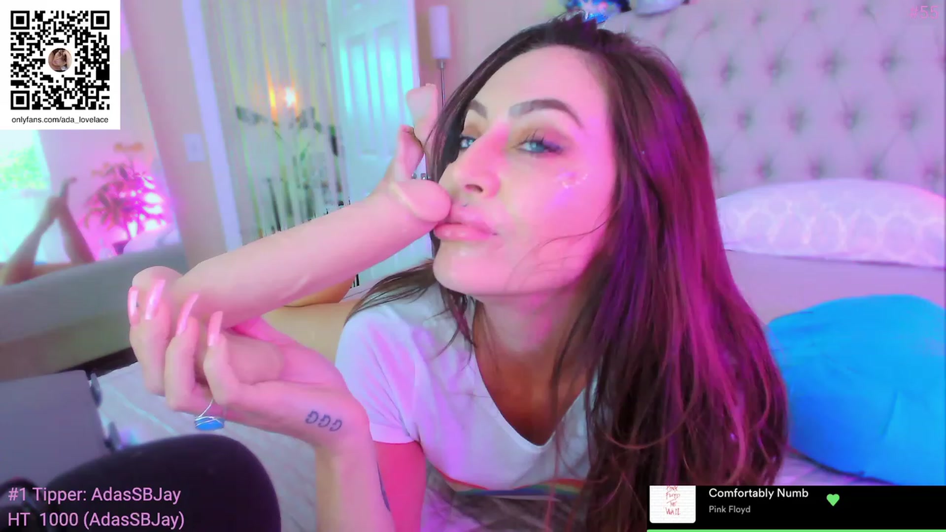 Gallery image thumbnail from ada_lovelace's myfreecams stream on, 06/24/2023, 03:54 image 5 of 20