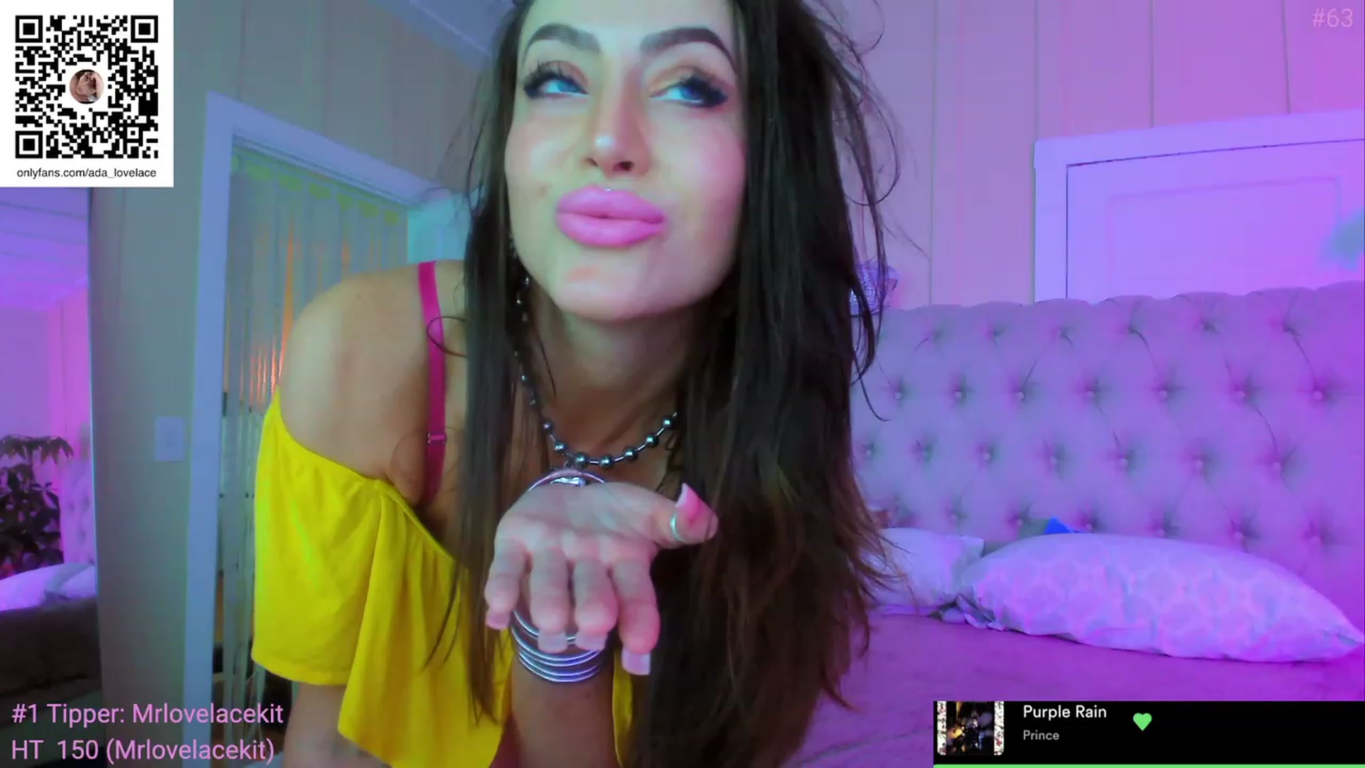 Gallery image thumbnail from ada_lovelace's myfreecams stream on, 06/27/2023, 18:43 image 17 of 20