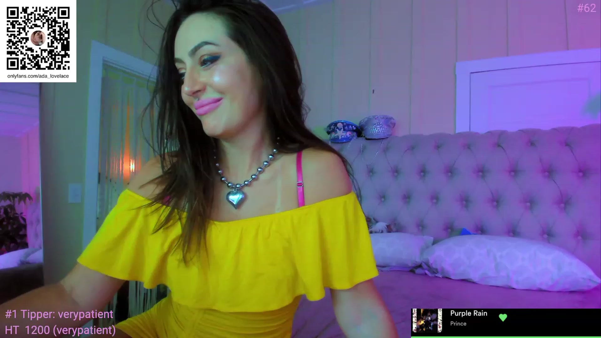 Gallery image thumbnail from ada_lovelace's myfreecams stream on, 06/27/2023, 18:43 image 18 of 20