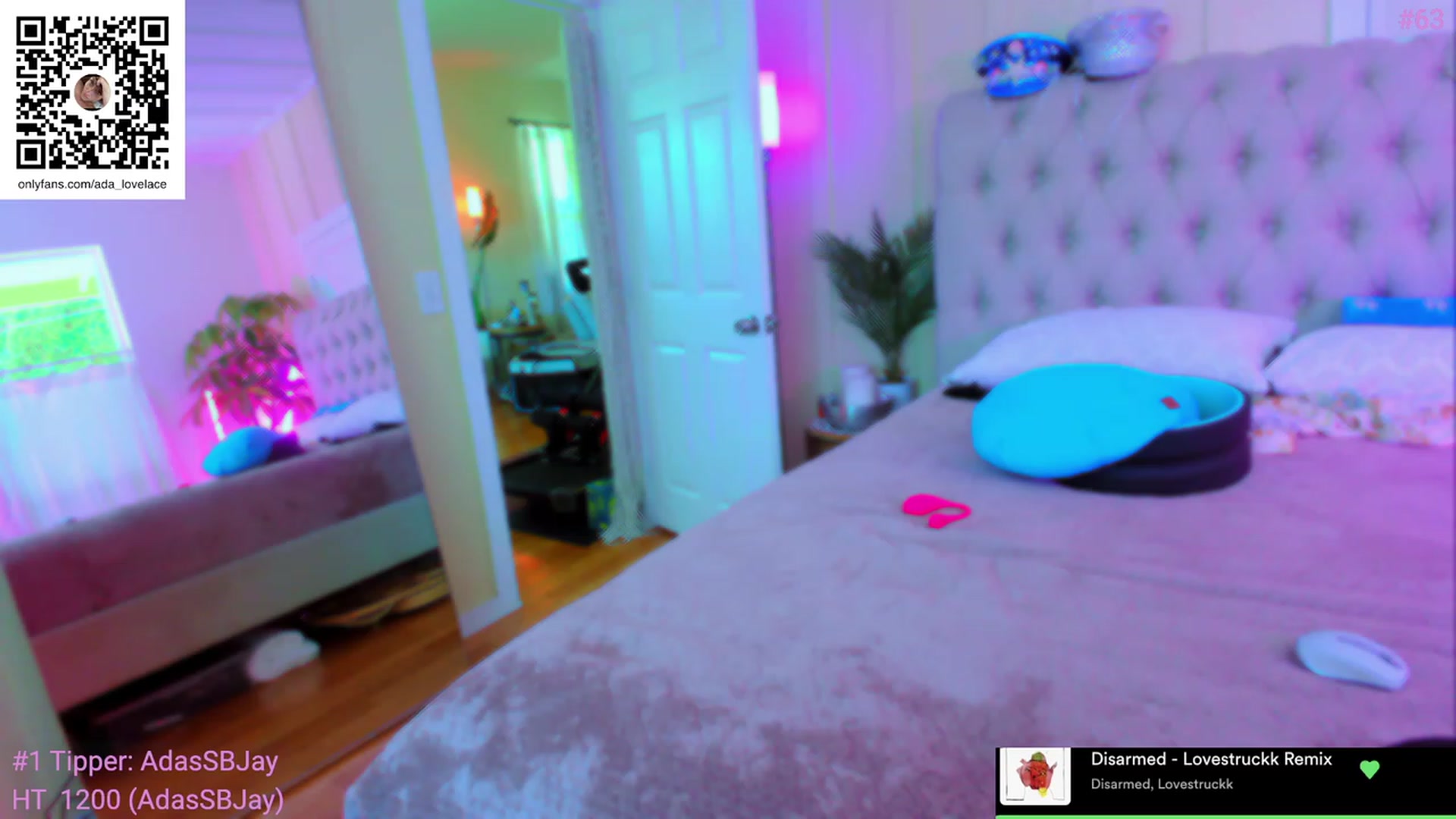Gallery image thumbnail from ada_lovelace's myfreecams stream on, 06/29/2023, 20:39 image 19 of 20