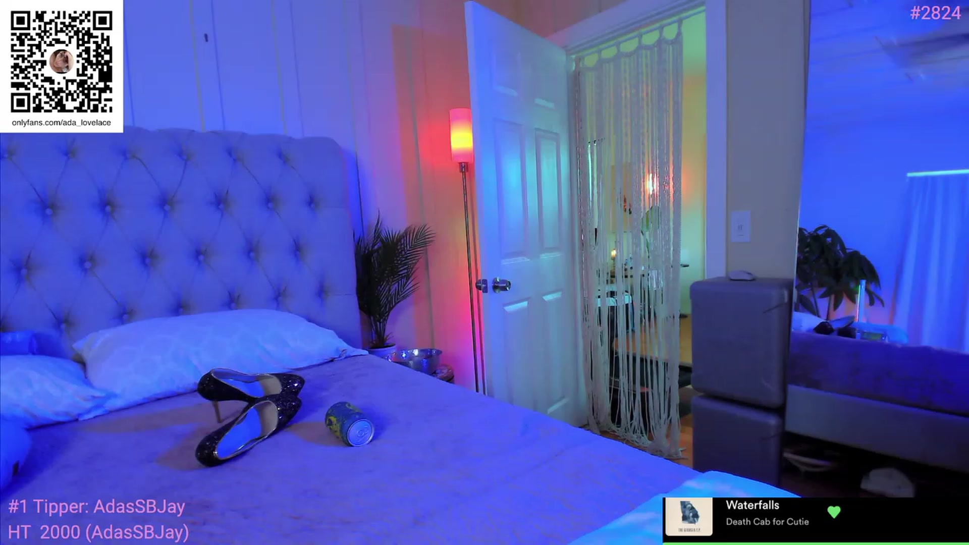 Gallery image thumbnail from ada_lovelace's myfreecams stream on, 07/13/2023, 24:04 image 7 of 20