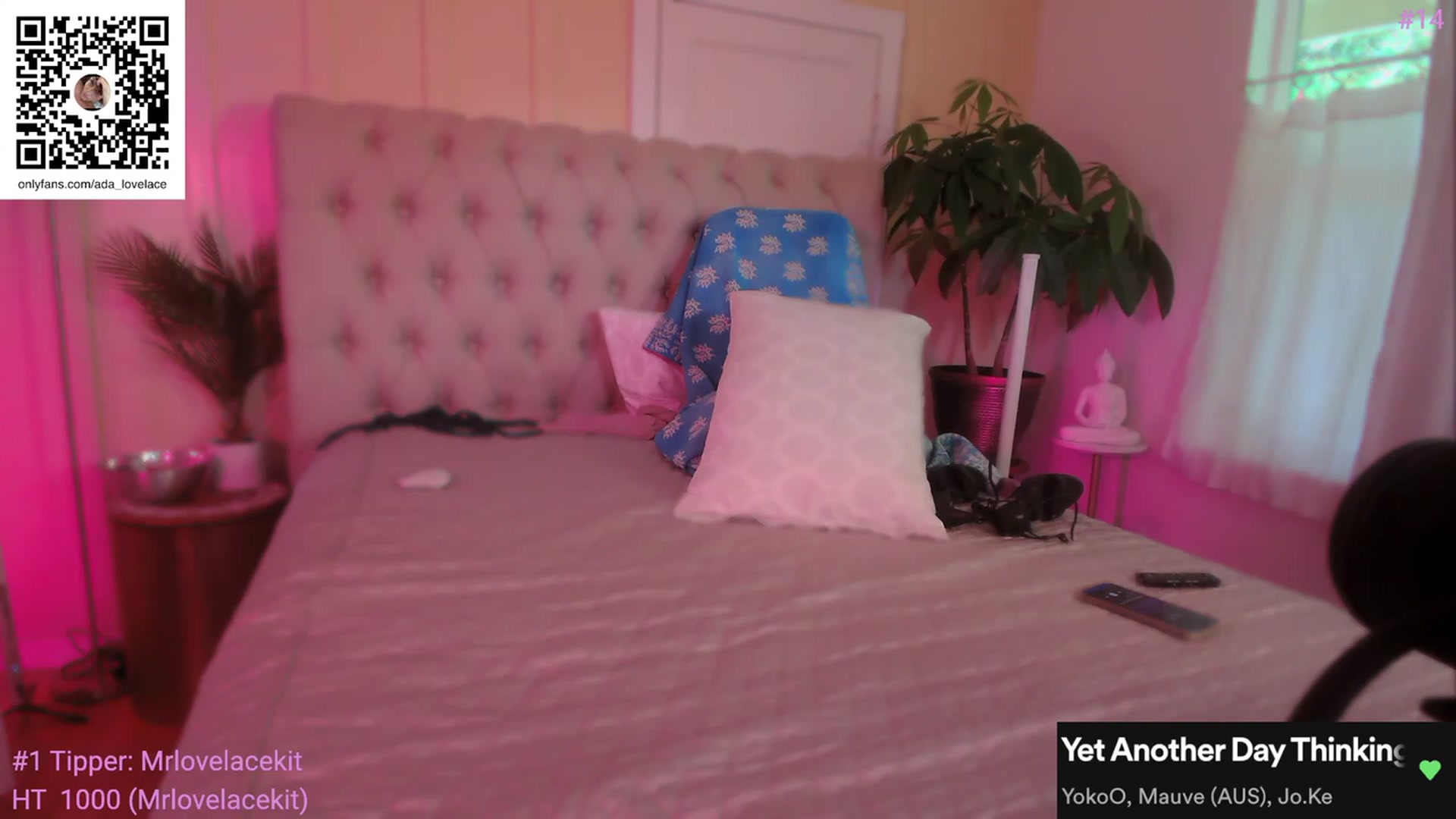 Gallery image thumbnail from ada_lovelace's myfreecams stream on, 08/02/2023, 23:58 image 4 of 20