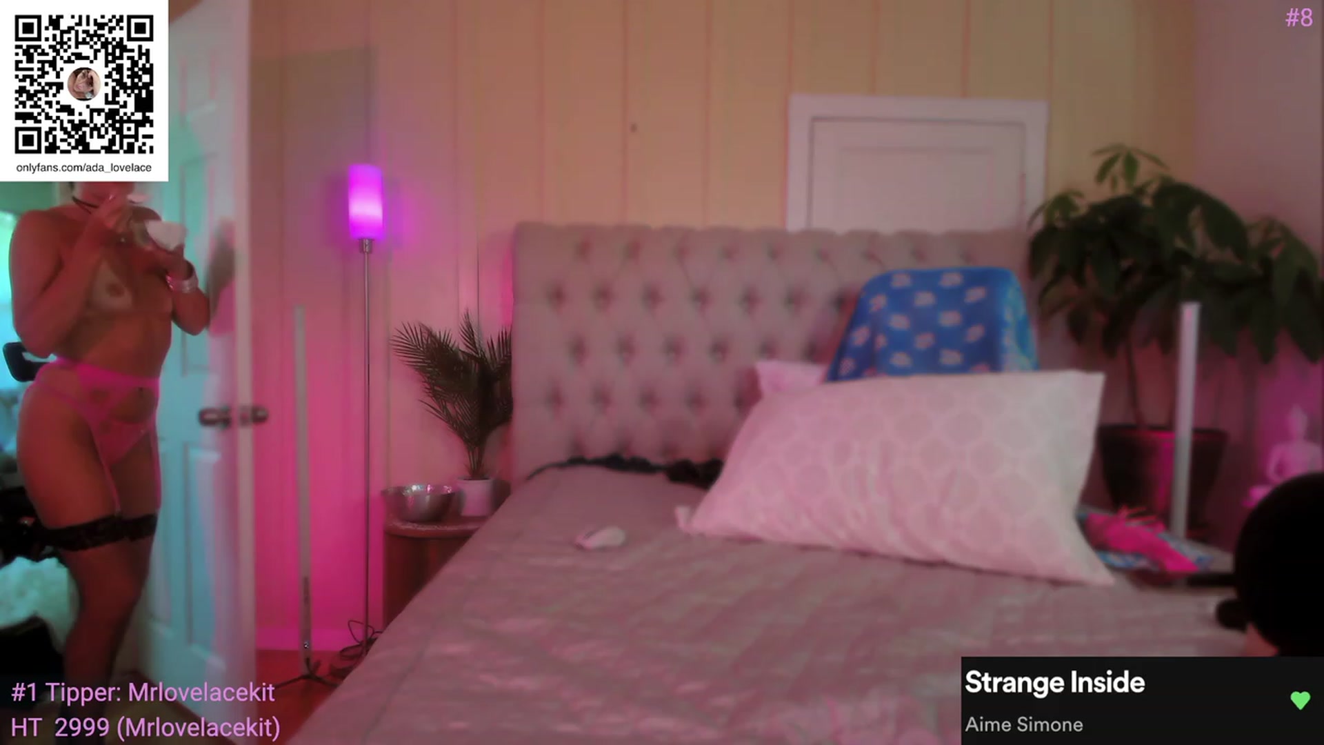 Gallery image thumbnail from ada_lovelace's myfreecams stream on, 08/03/2023, 24:49 image 16 of 20