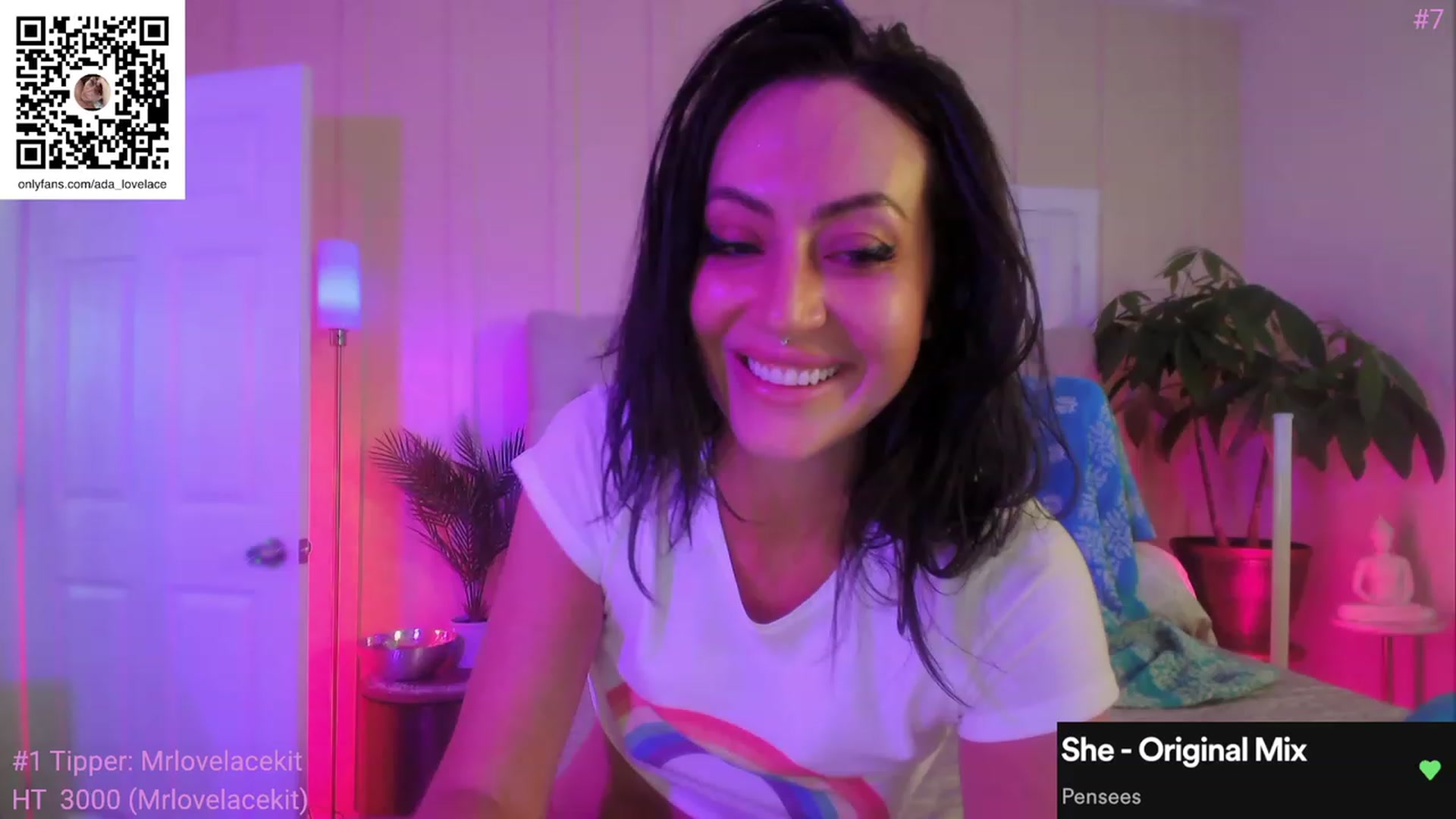 Gallery image thumbnail from ada_lovelace's myfreecams stream on, 08/04/2023, 02:18 image 5 of 20