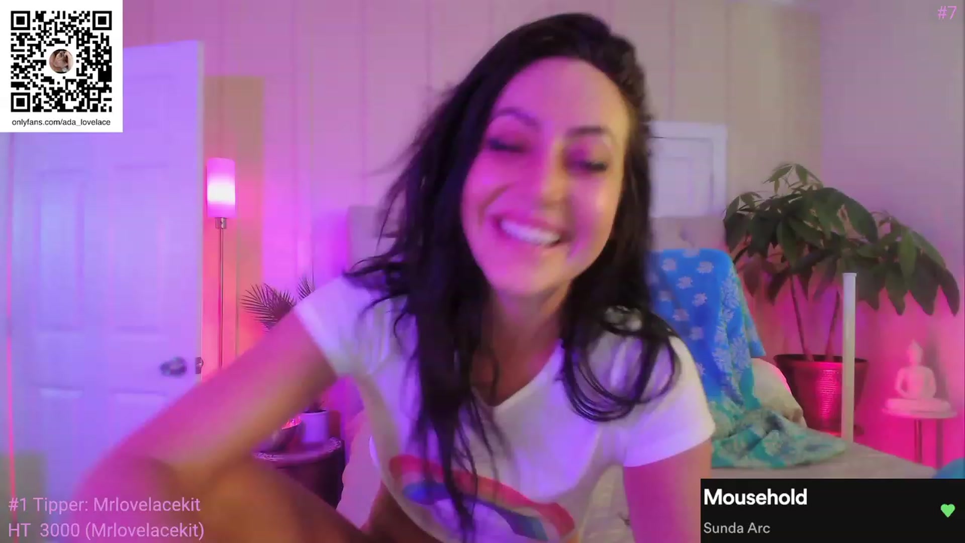 Gallery image thumbnail from ada_lovelace's myfreecams stream on, 08/04/2023, 02:18 image 4 of 20