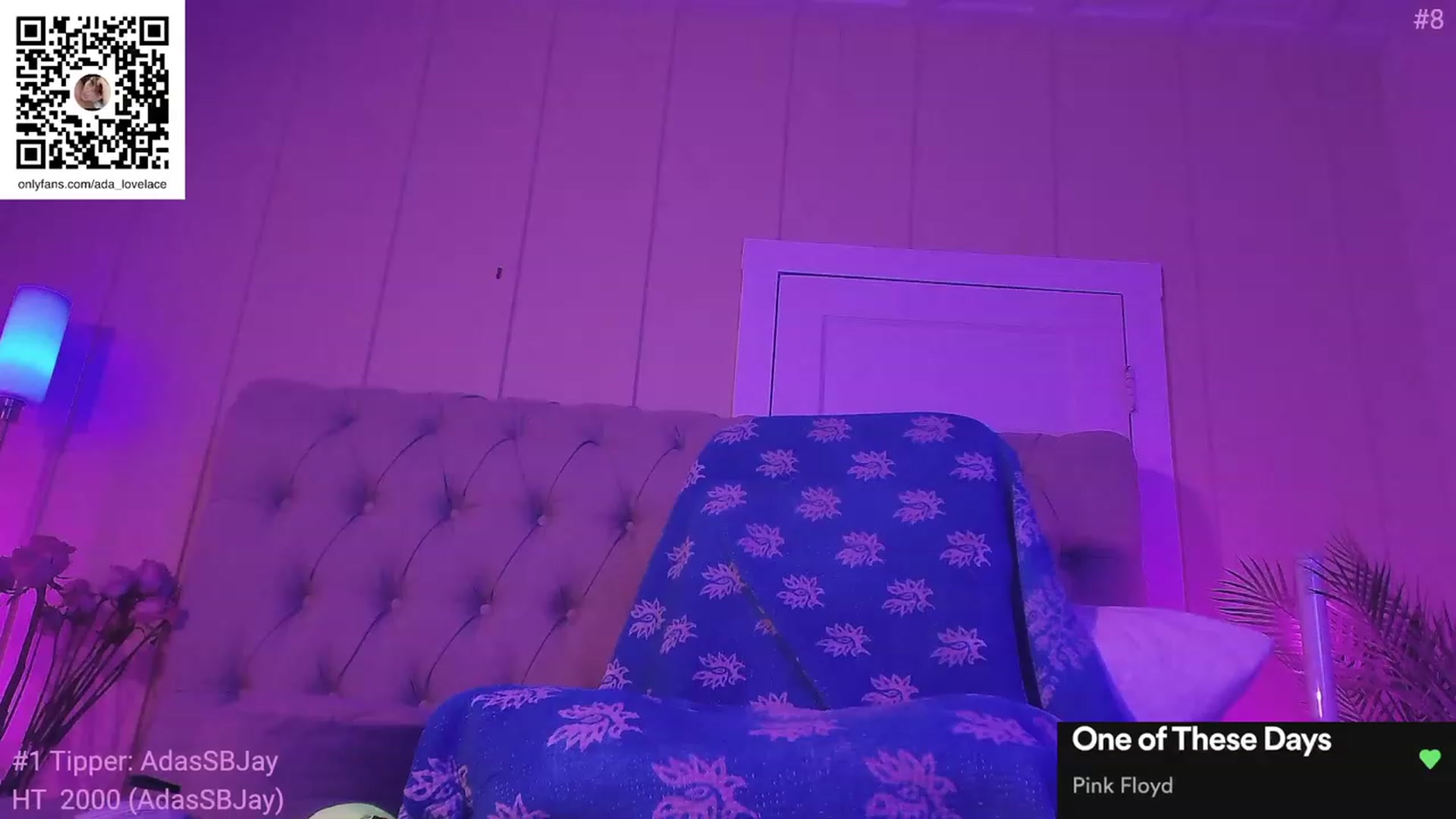 Gallery image thumbnail from ada_lovelace's myfreecams stream on, 08/16/2023, 07:15 image 9 of 20