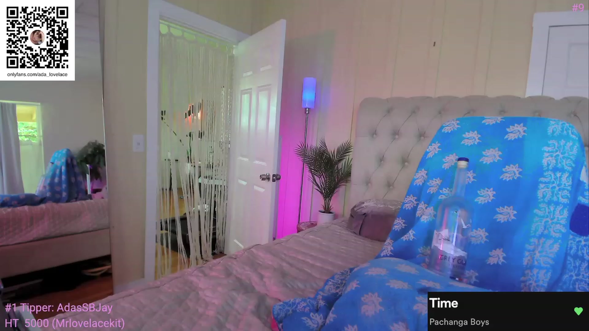Gallery image thumbnail from ada_lovelace's myfreecams stream on, 08/22/2023, 24:06 image 14 of 20