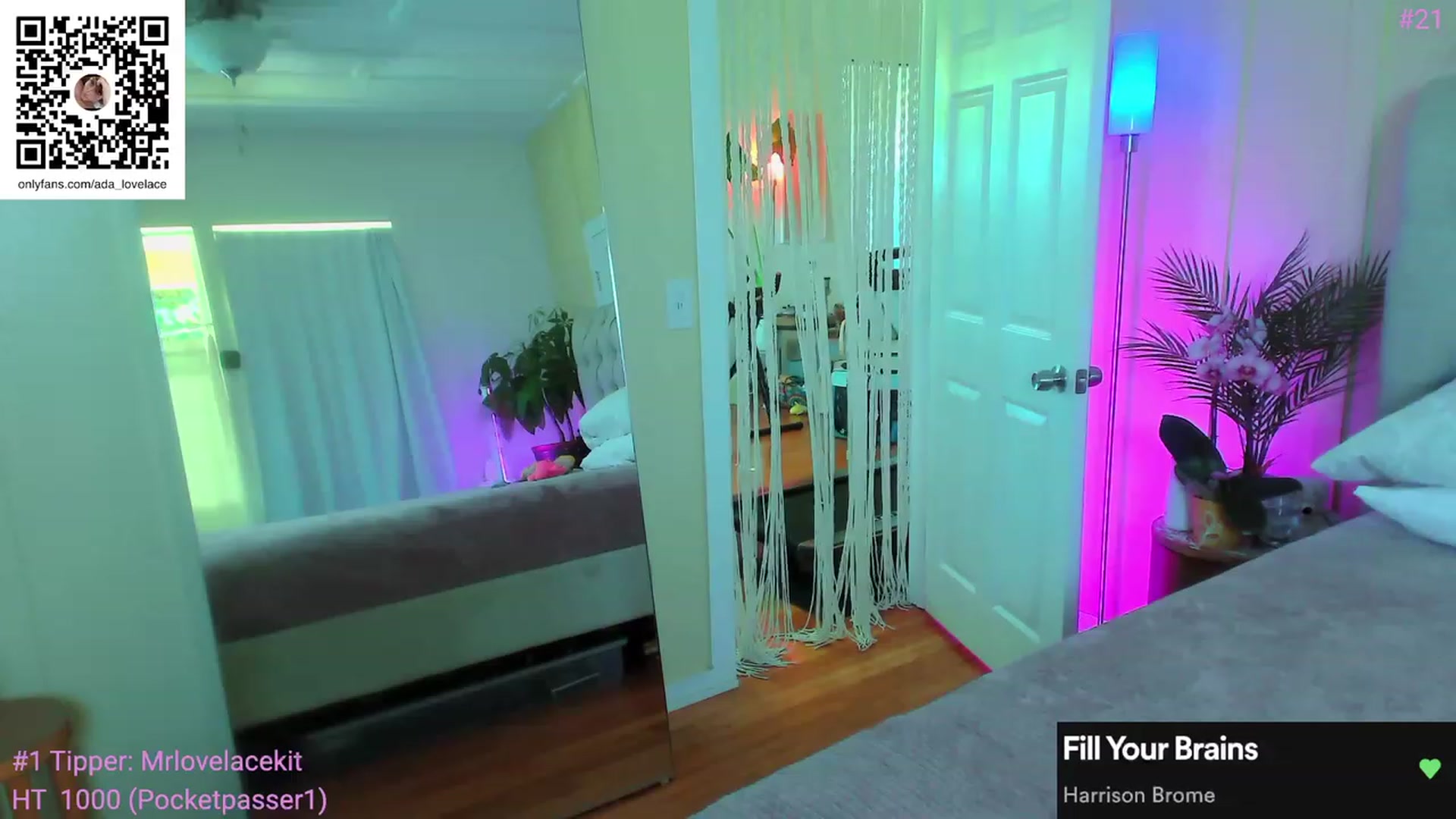 Gallery image thumbnail from ada_lovelace's myfreecams stream on, 10/08/2023, 02:09 image 10 of 20