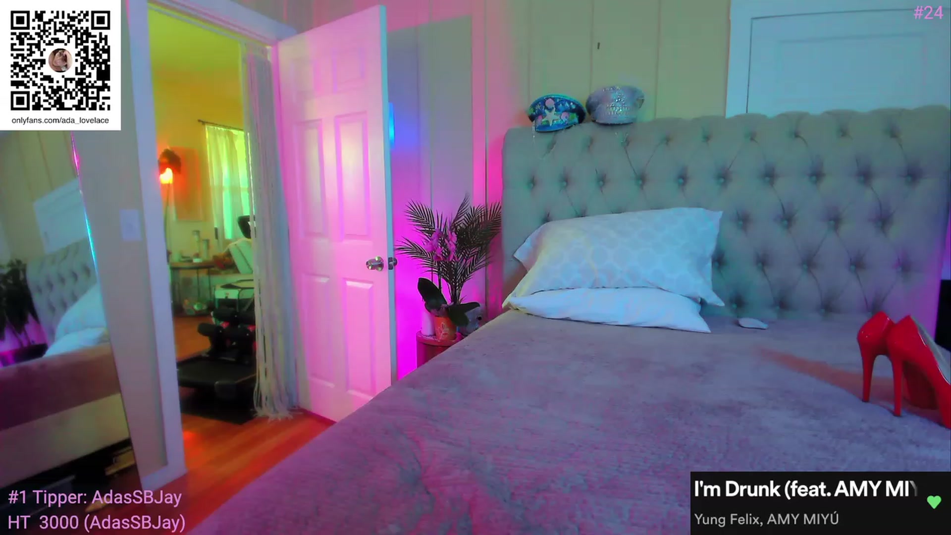 Gallery image thumbnail from ada_lovelace's myfreecams stream on, 10/10/2023, 02:56 image 6 of 20
