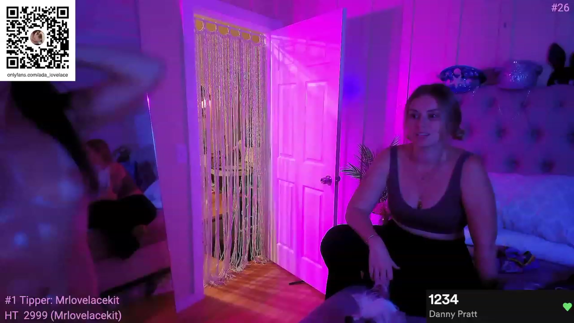 Gallery image thumbnail from ada_lovelace's myfreecams stream on, 12/07/2023, 04:27 image 17 of 20