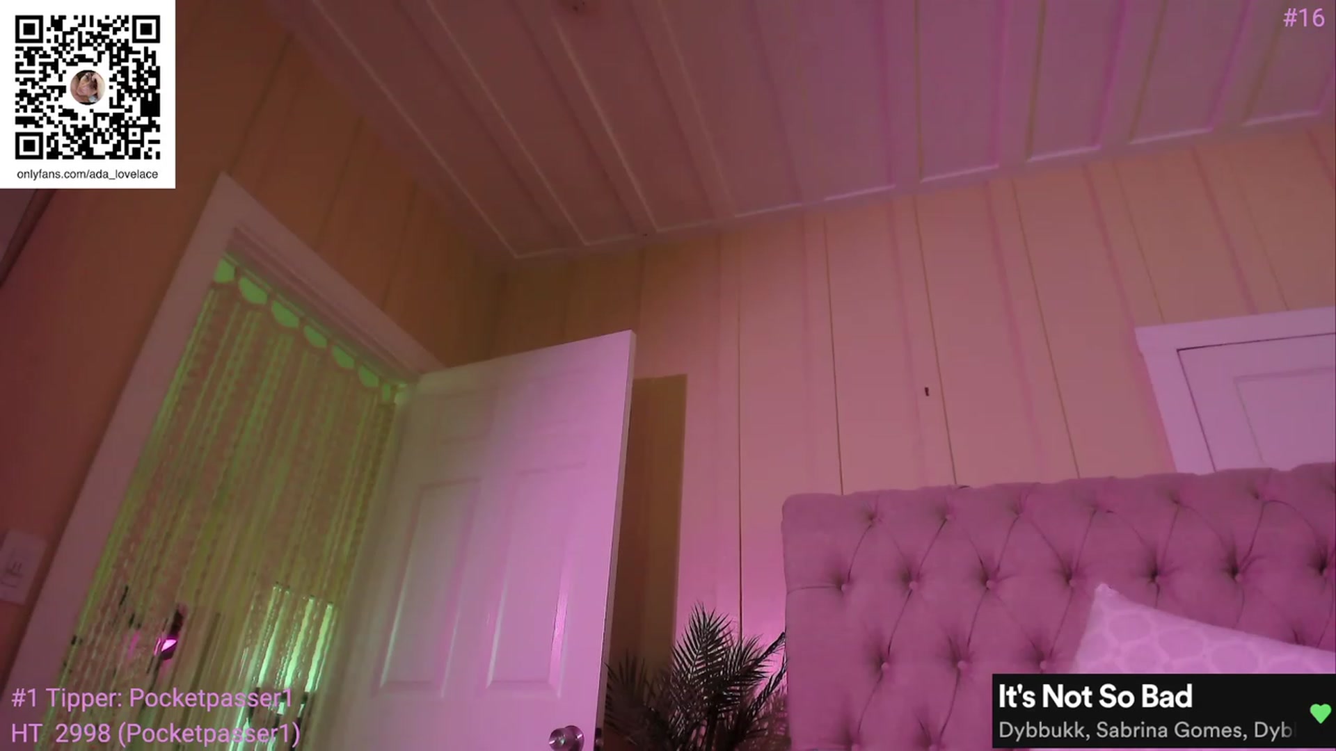 Gallery image thumbnail from ada_lovelace's myfreecams stream on, 12/24/2023, 02:24 image 1 of 20
